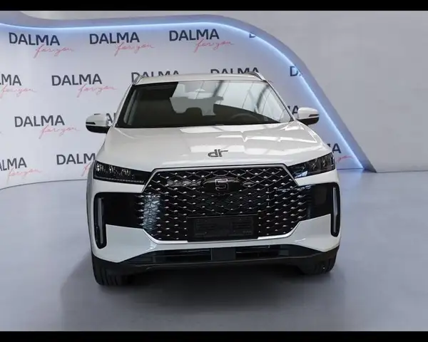 DR Automobiles DR5 view 8