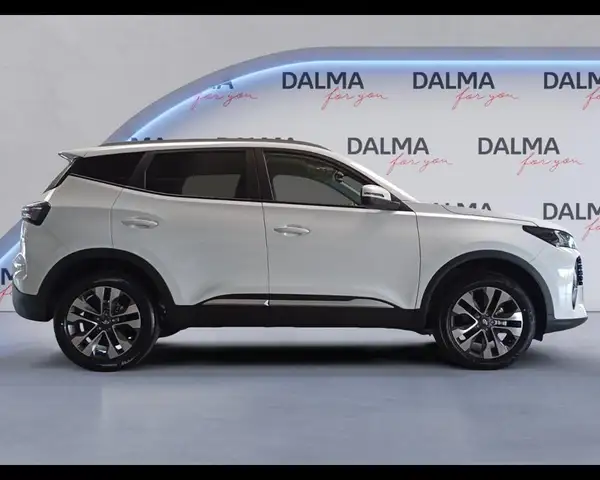 DR Automobiles DR5 view 6