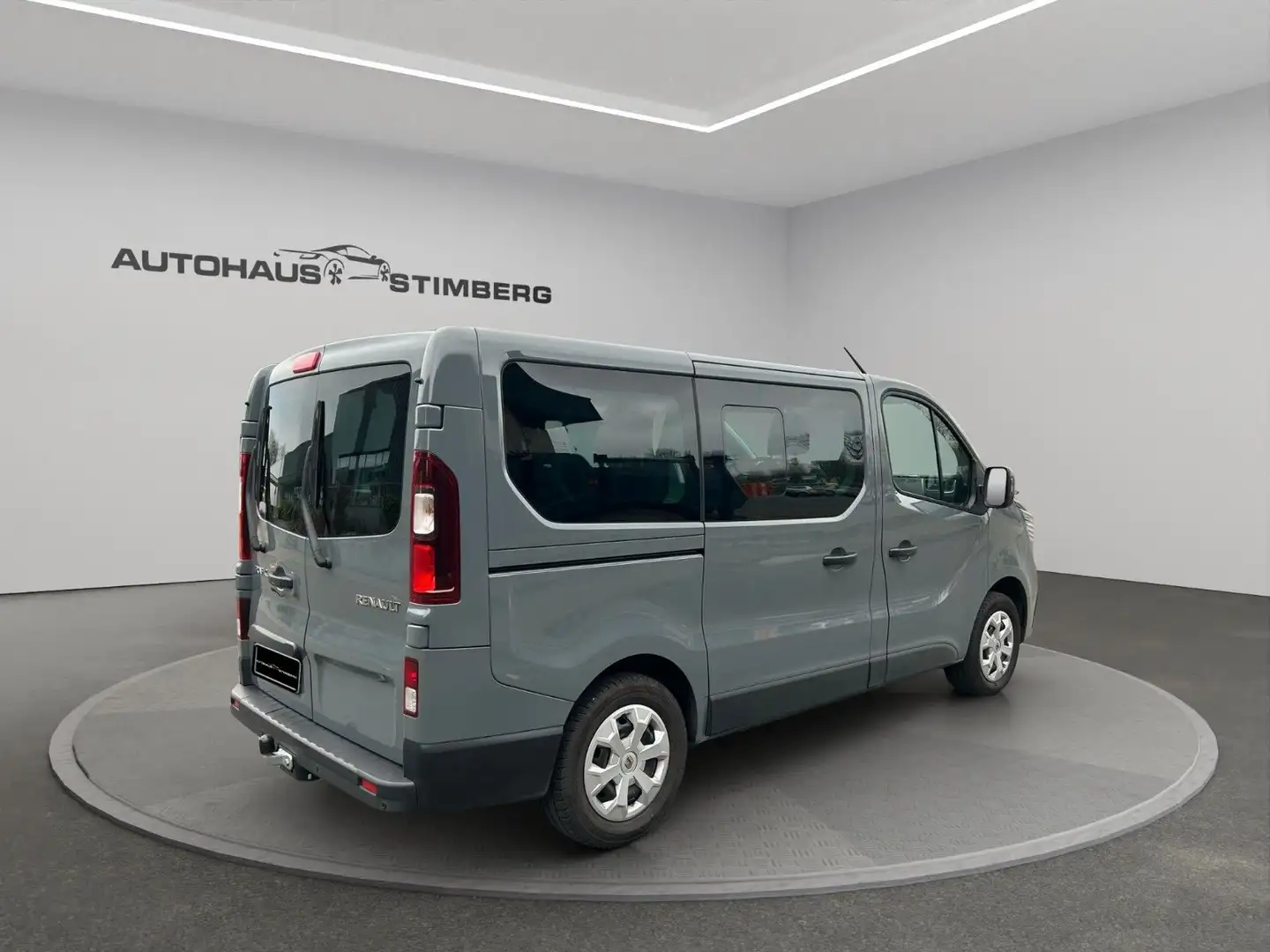 Renault Trafic L1H1 3,0t  Life*AHK*NAVI*PDC*TEMPOMAT* Gris - 2
