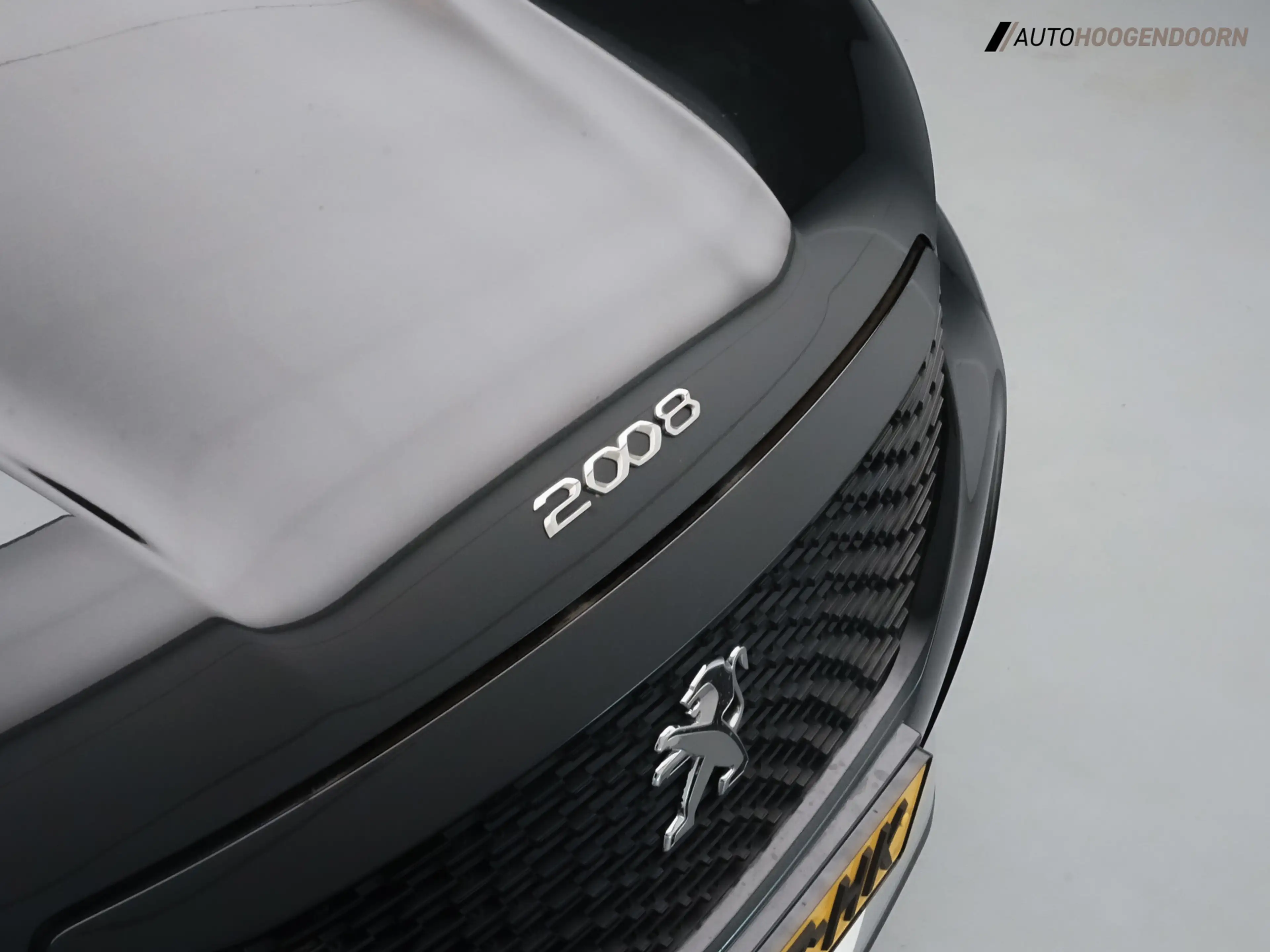 Peugeot e-2008 EV Allure 50 kWh Sport SOH 90% (APPLE CARPLAY,CLIM — photo 12