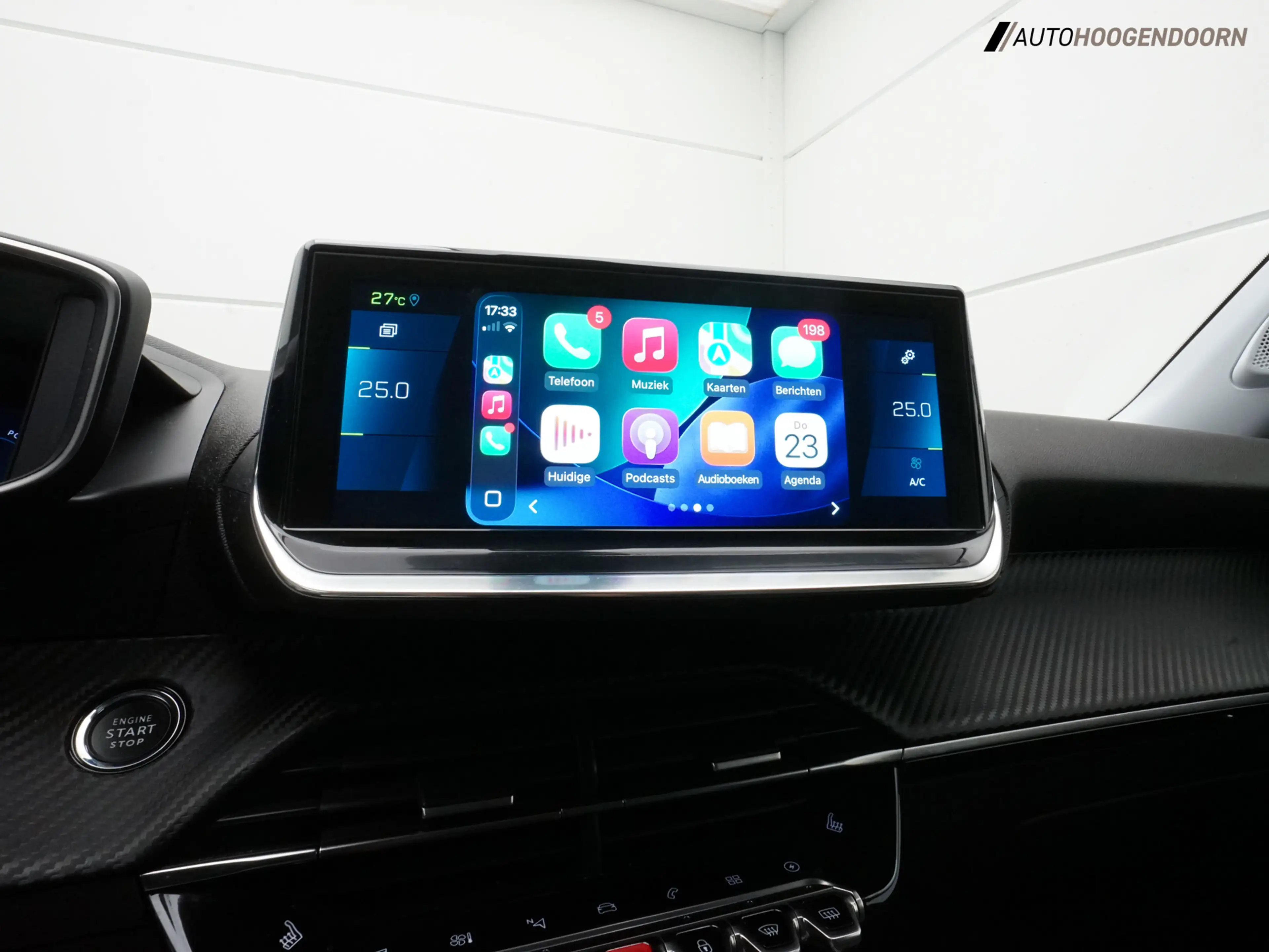 Peugeot e-2008 EV Allure 50 kWh Sport SOH 90% (APPLE CARPLAY,CLIM — photo 23