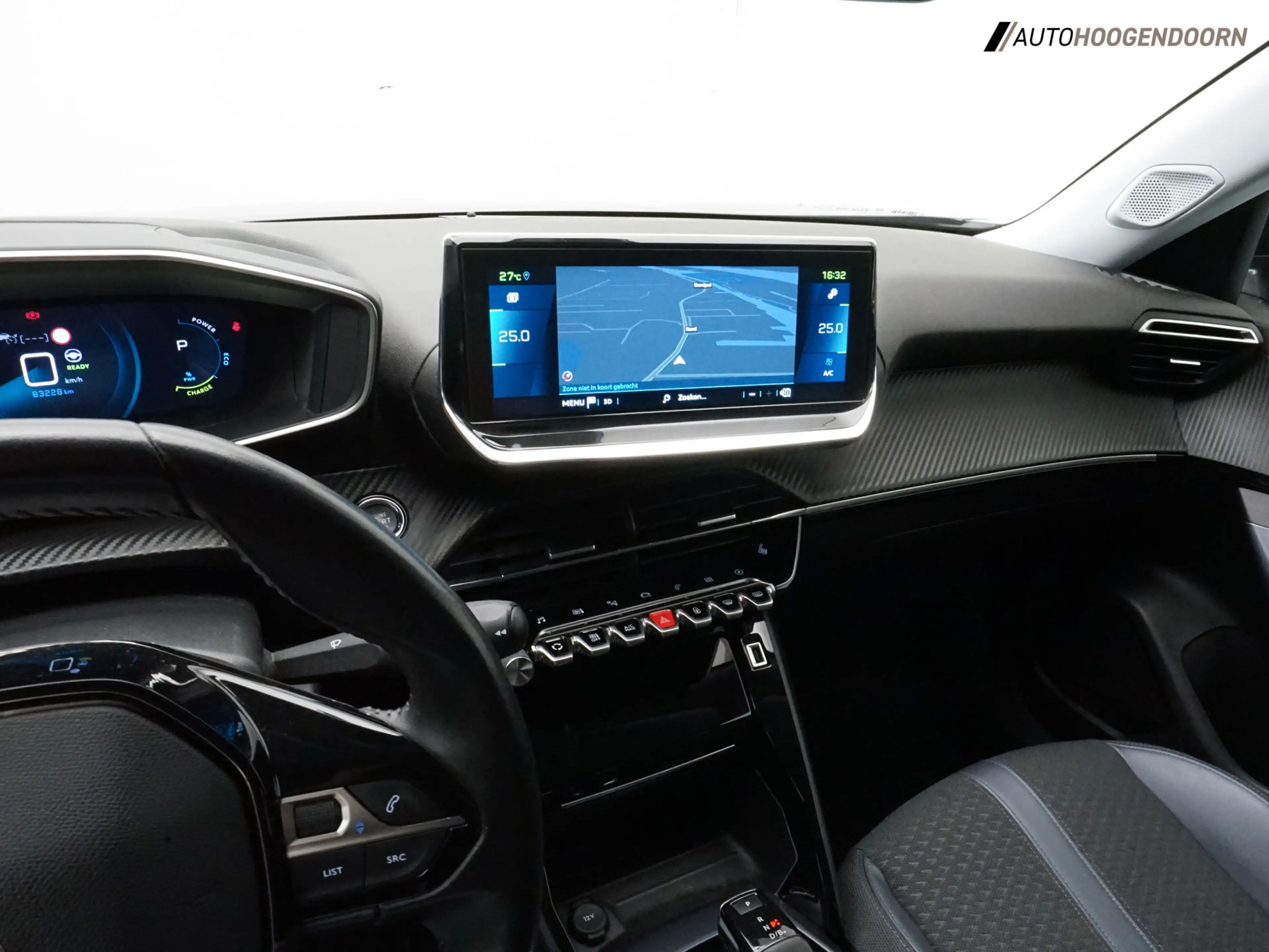 Peugeot e-2008 EV Allure 50 kWh Sport SOH 90% (APPLE CARPLAY,CLIM — photo 21