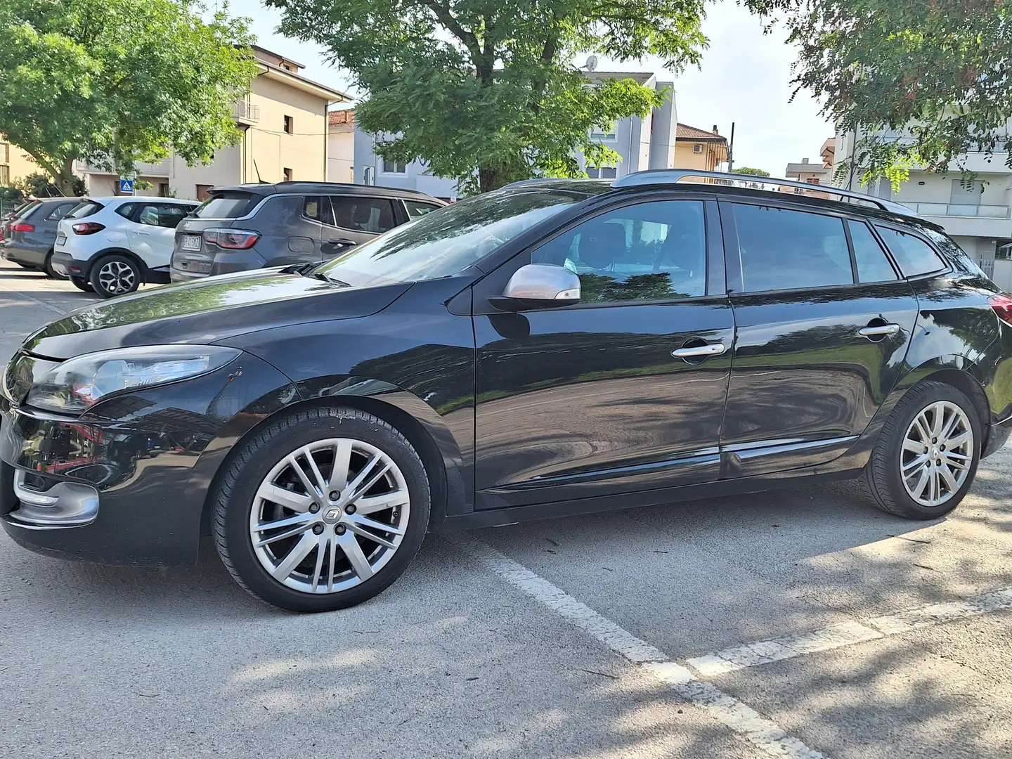 Renault Megane Megane III 2012  SporTour 1.5 dci  Gt Line s Nero - 1