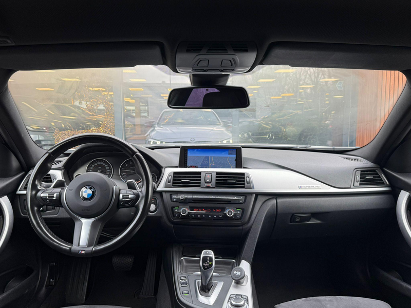BMW 335 3-serie 335i xDrive High Executive M-Pakket, Head- — photo 2