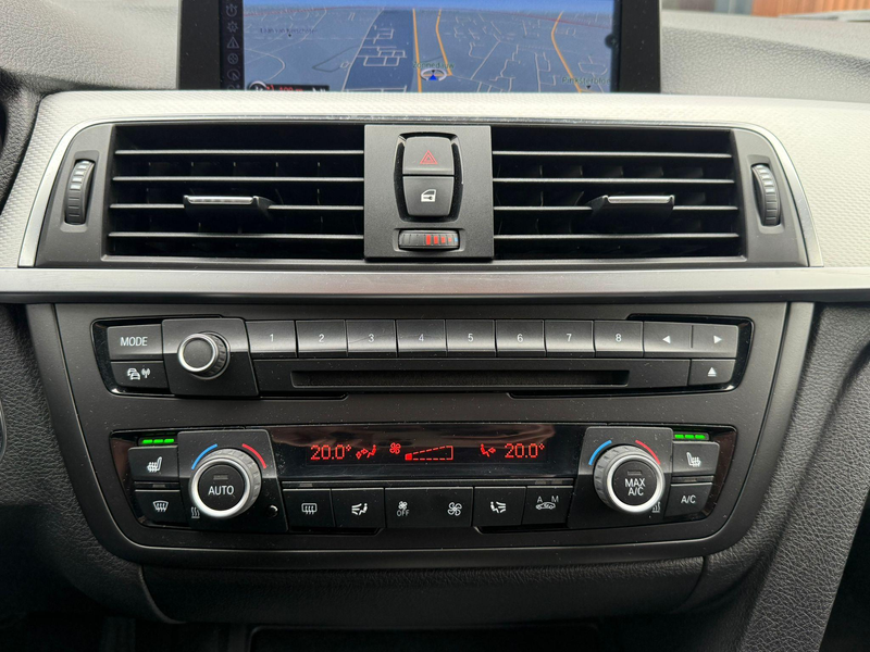 BMW 335 3-serie 335i xDrive High Executive M-Pakket, Head- — photo 22