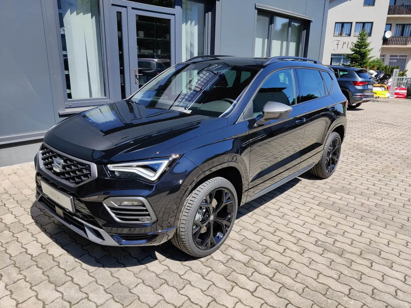 SEAT Ateca FR 1.5 TSI ACT DSG Vollausstattung Schwarz - 1