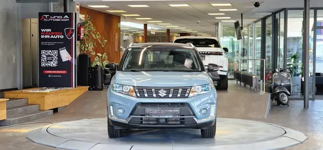 Suzuki Vitara view 2