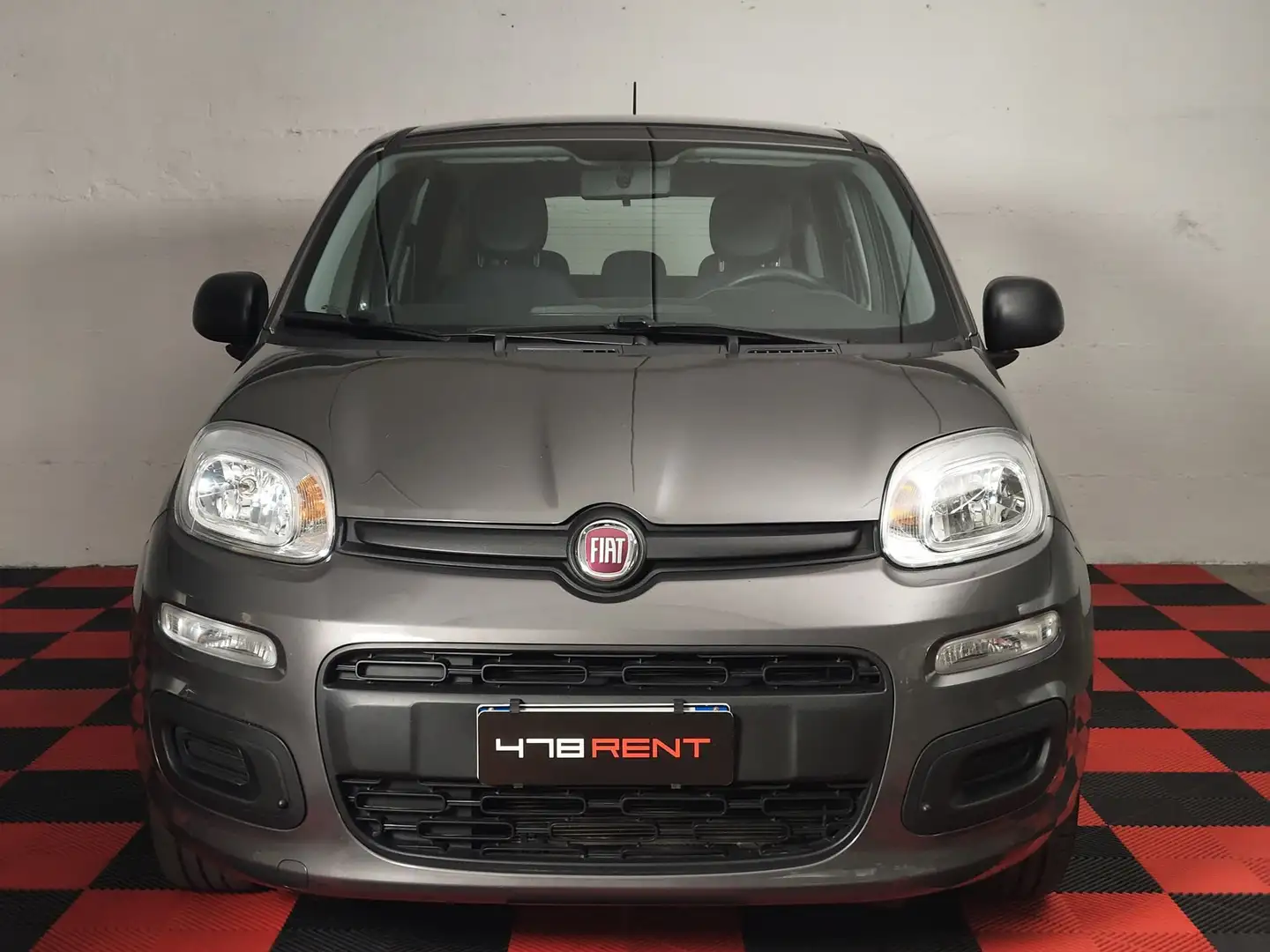 Fiat Panda 1.0 FireFly S&S Hybrid Easy PROMO ZERO PENSIERI Šedá - 2