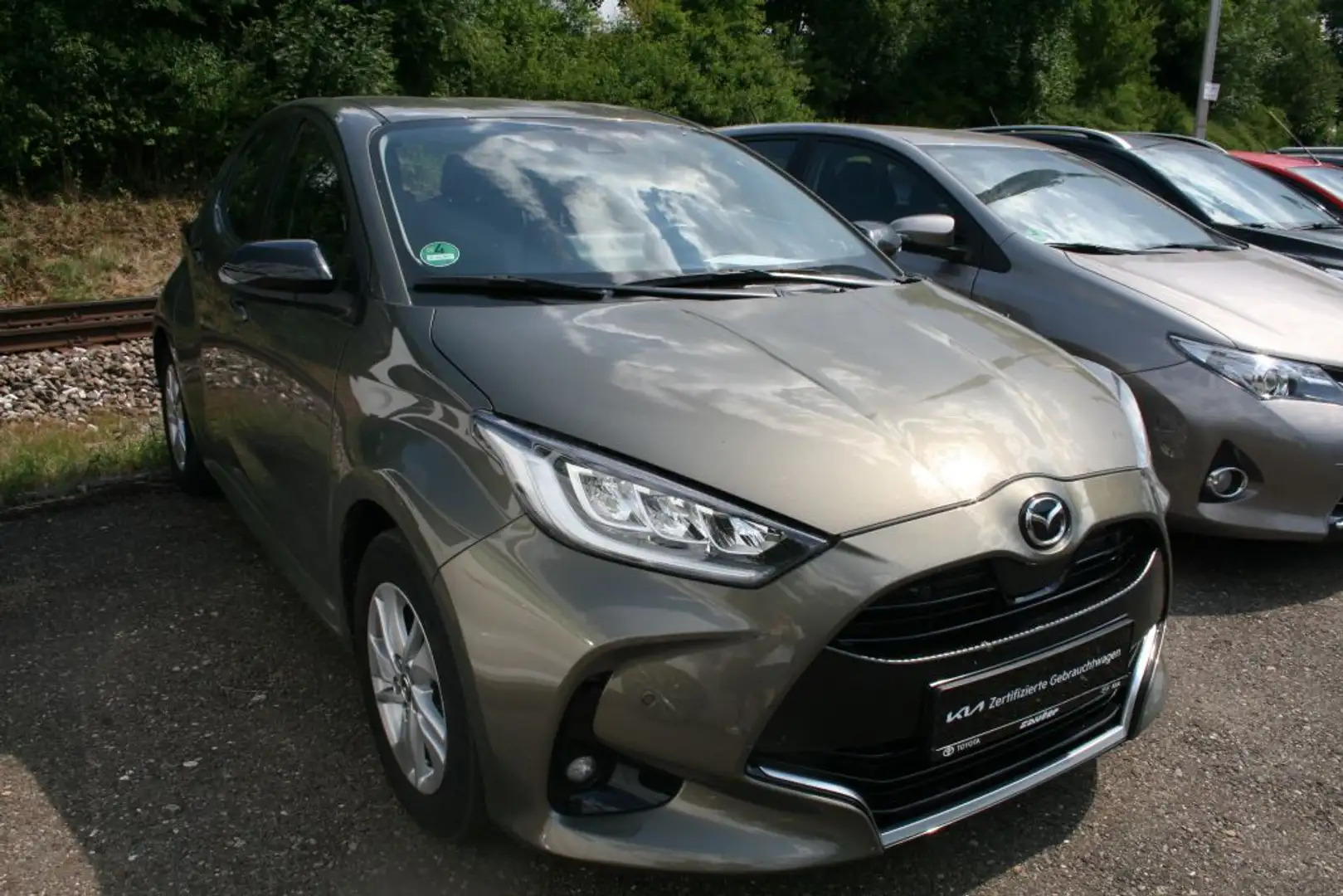 Mazda 2 Hybrid 1.5 VVT-i 116 CVT AGILE - 2