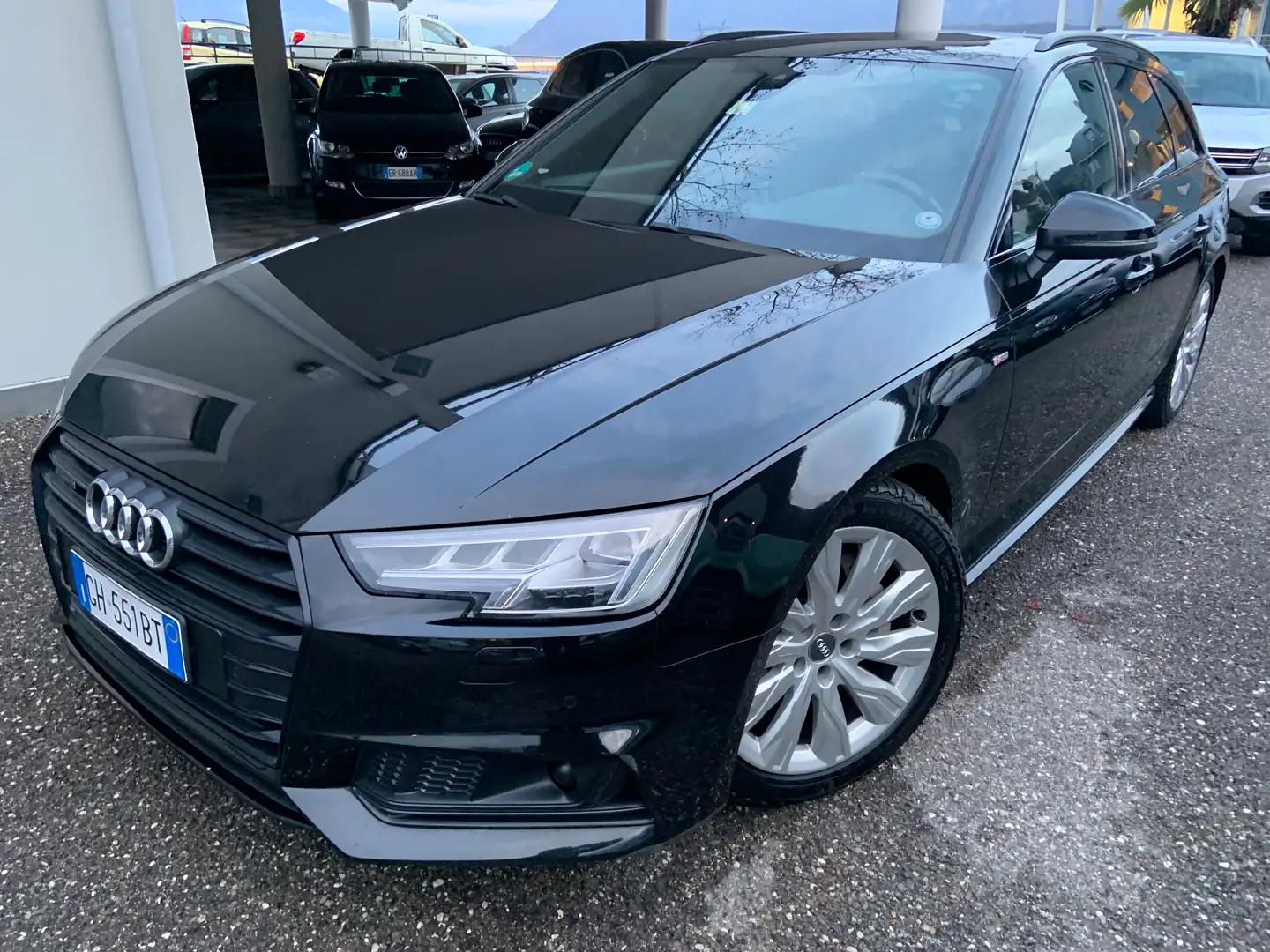 Audi A4 BLACK EDITION S-Line  MATRIX LED Nero - 1