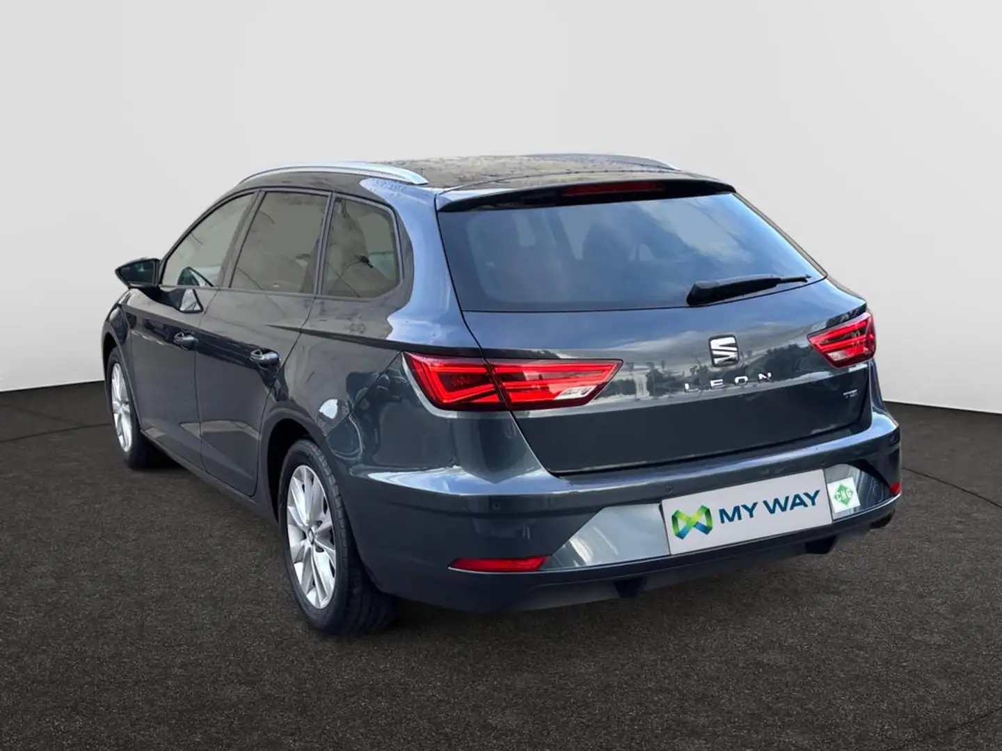 SEAT Leon Leon Break Move! Ultima 1.5 TGI 130CV (96kW) DSG 7v Start/Stop EURO 6 DG Grijs - 2