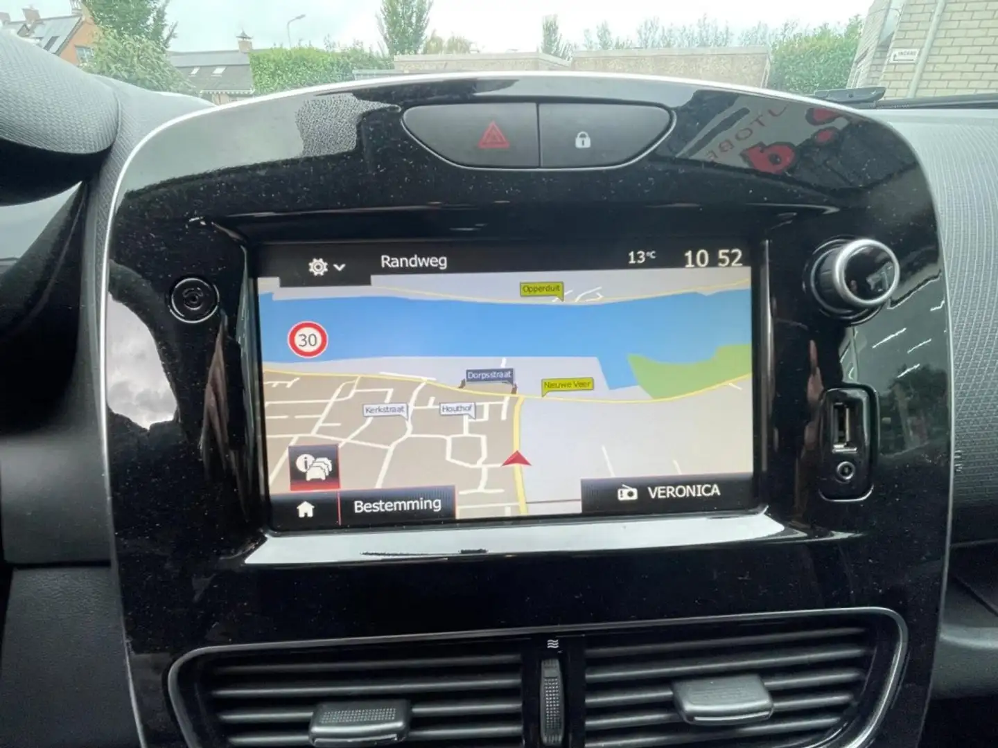 Renault Clio 0.9 TCE LIMITED Station Apple carplay Trekhaak Par Zwart - 2