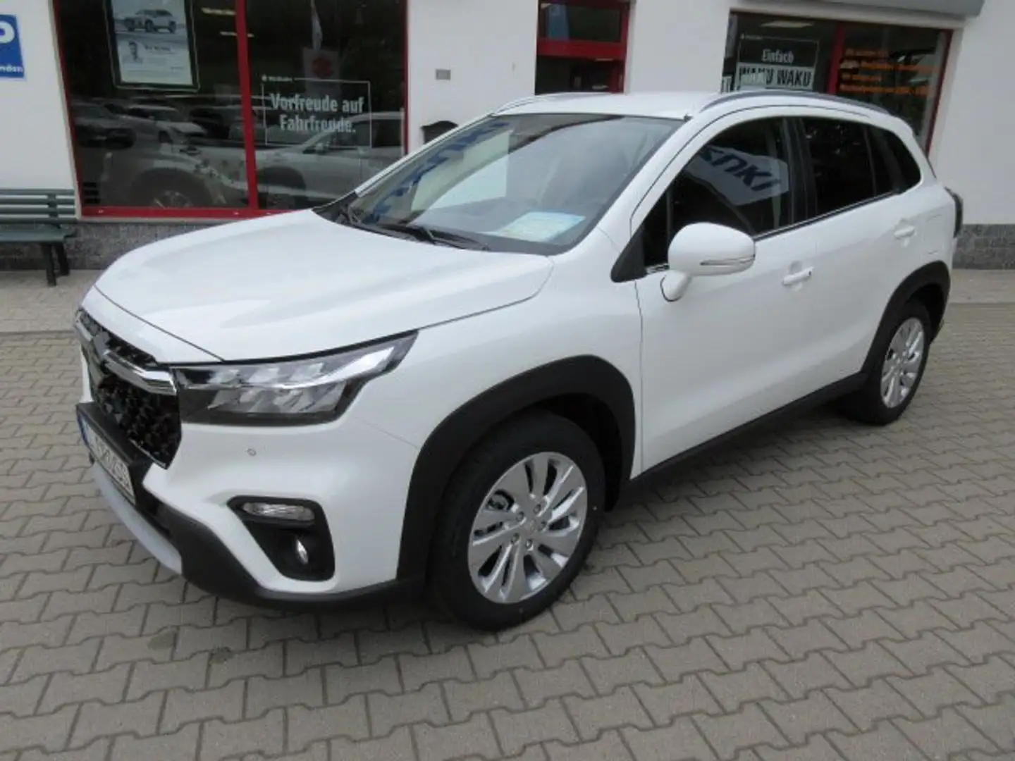 Suzuki S-Cross S-Cross 1.4 BOOSTERJET Hybrid Comfort Allgrip Wit - 2