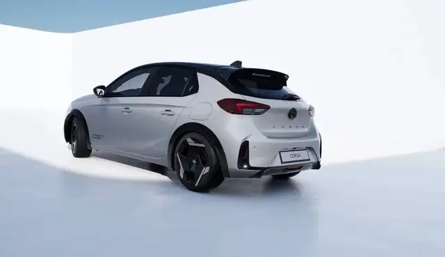 Opel Corsa-E view 4