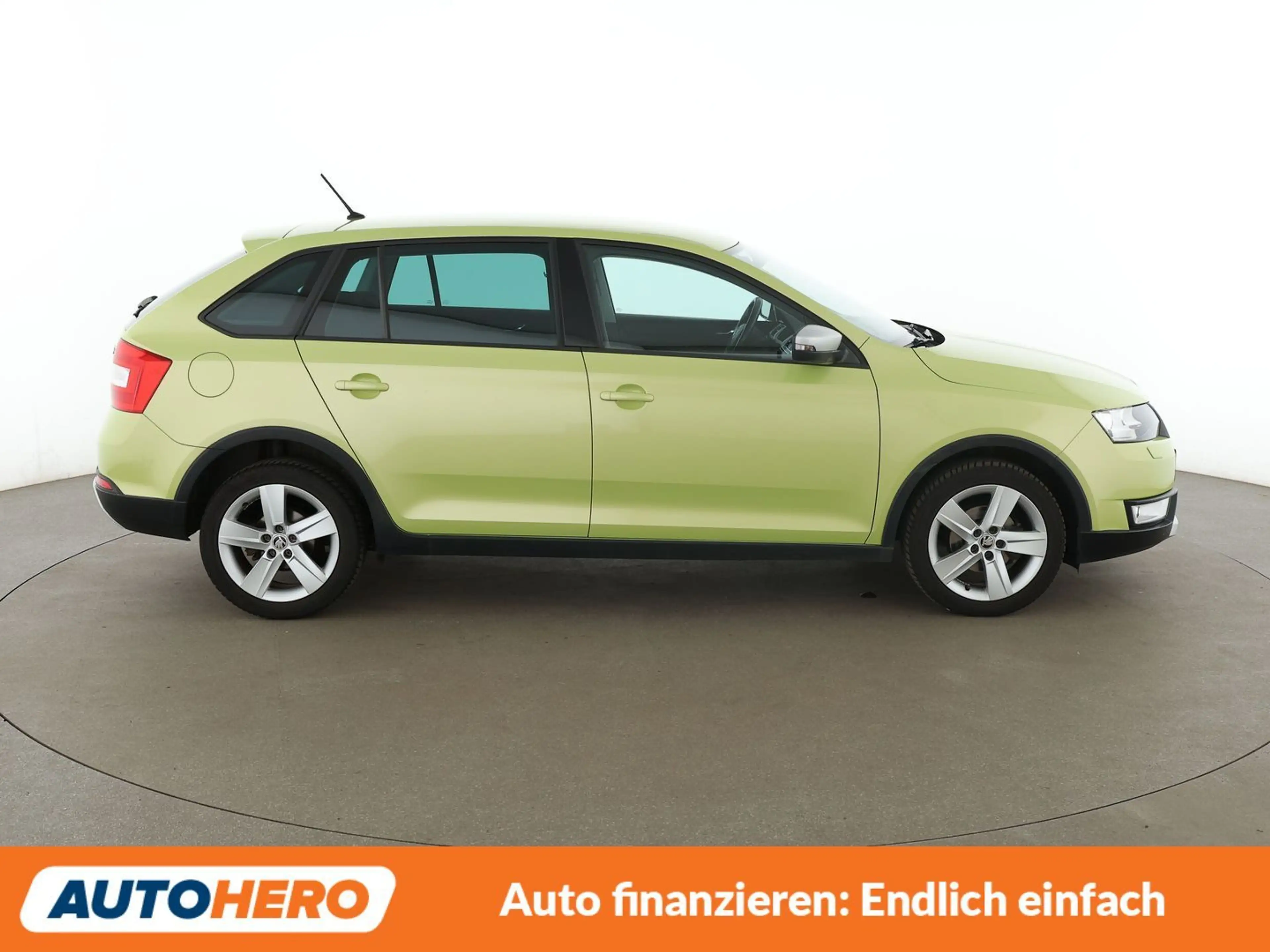 Skoda Rapid/Spaceback 1.2 TSI ScoutLine*XENON*PDC*SHZ*KLIMA* — photo 7