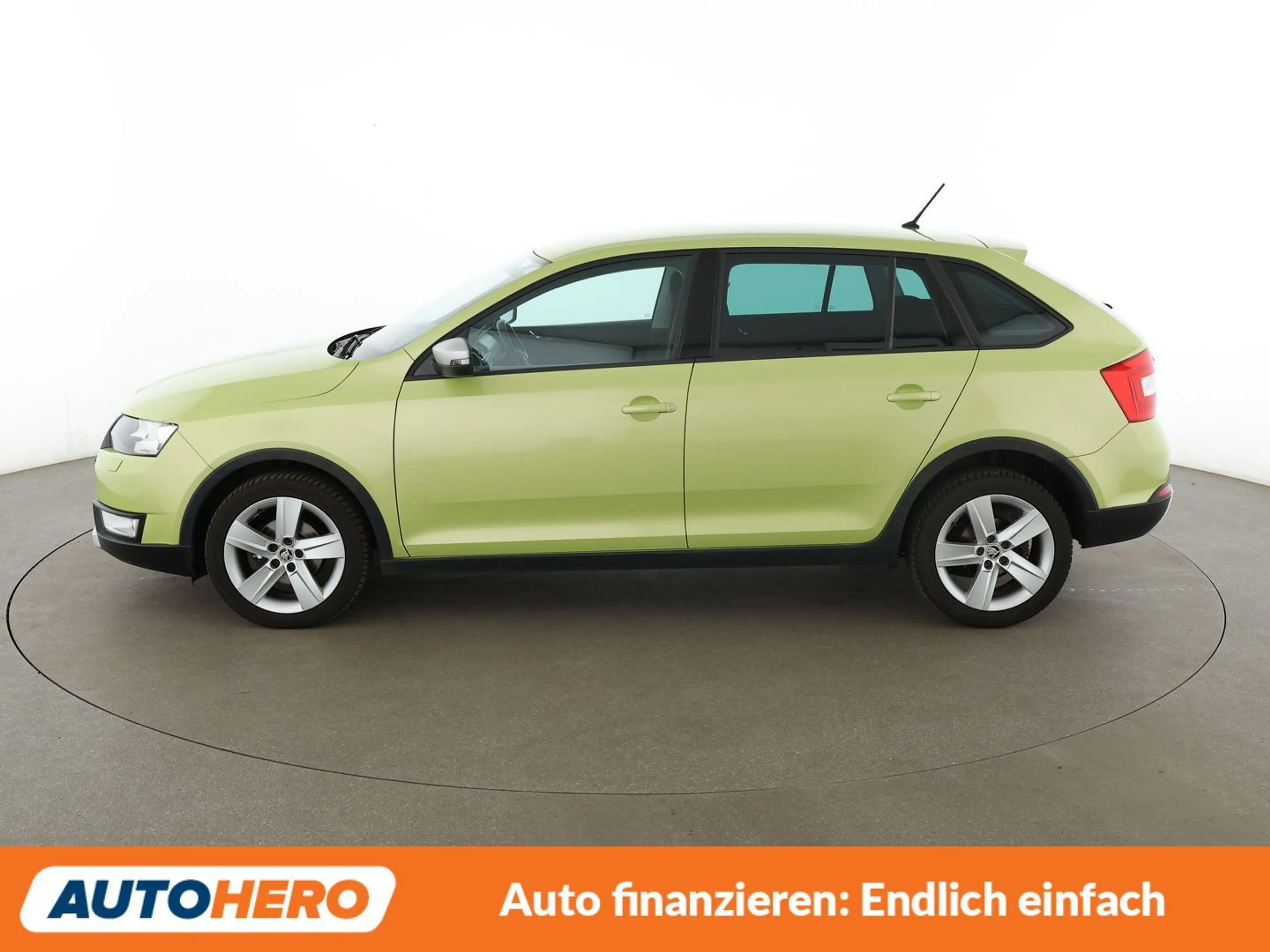 Skoda Rapid/Spaceback 1.2 TSI ScoutLine*XENON*PDC*SHZ*KLIMA* — photo 3