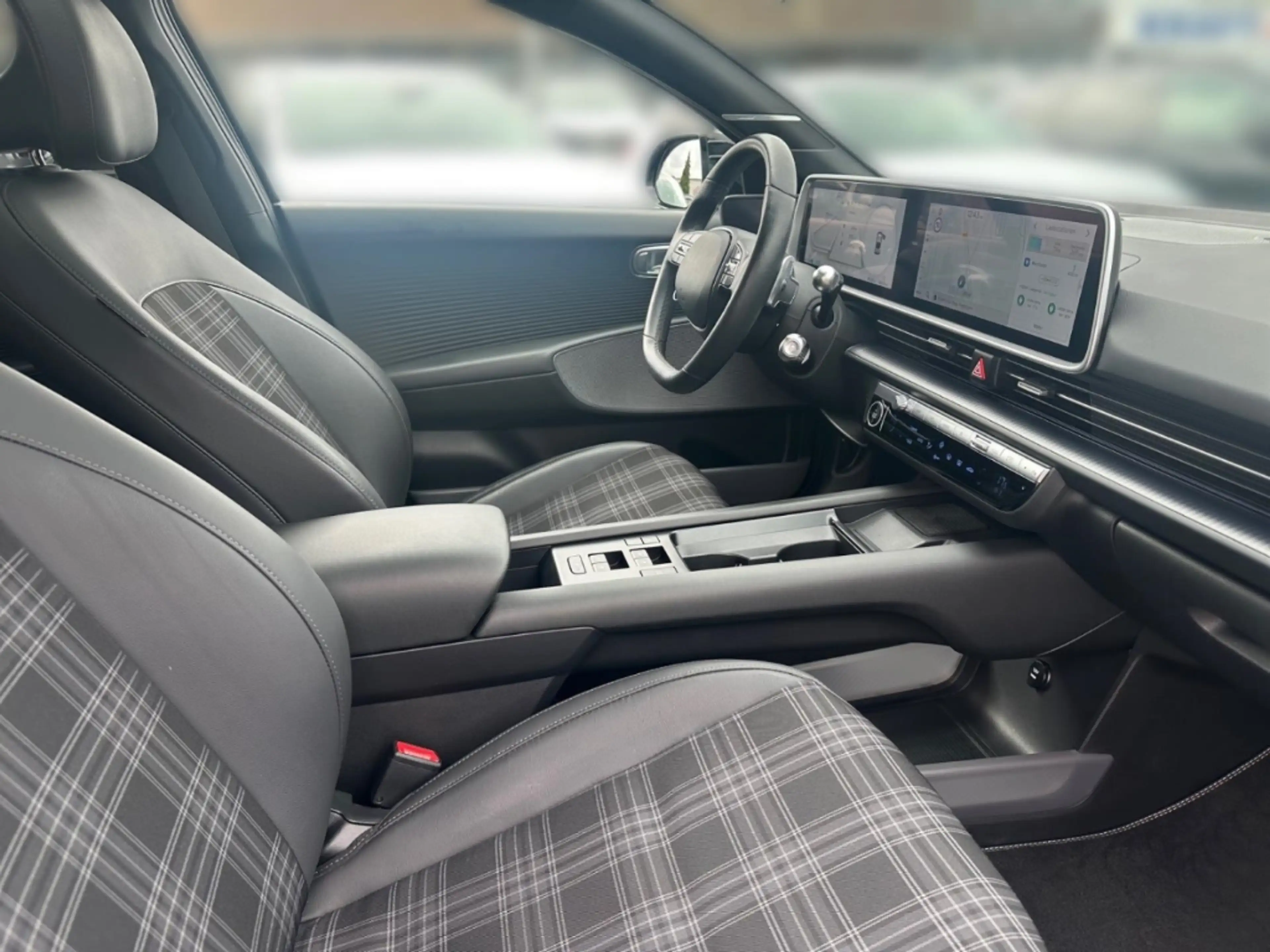 Hyundai IONIQ 6 First Edition Elektro 4WD 77 HUD StandHZG Navi Dig — photo 14