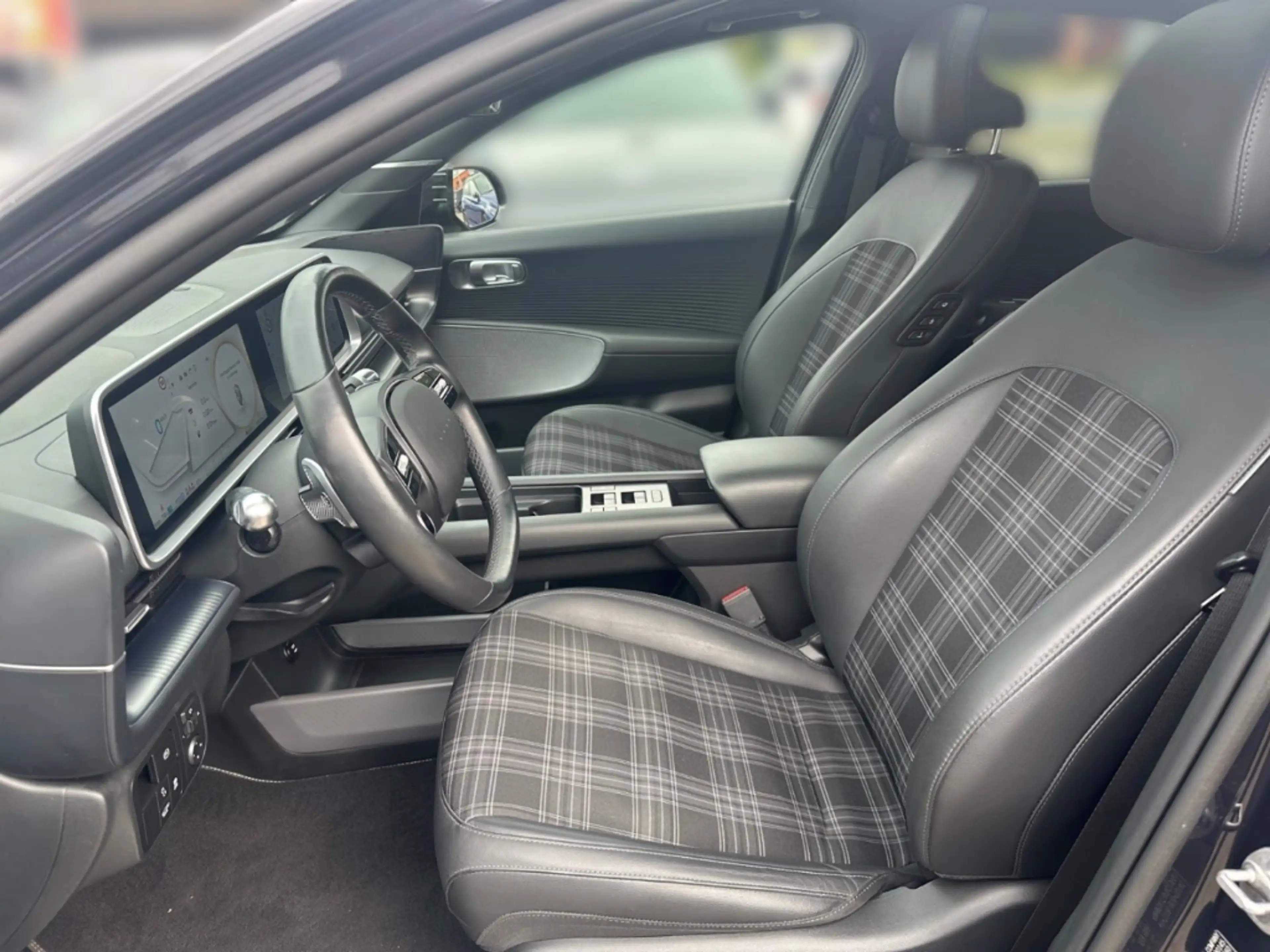 Hyundai IONIQ 6 First Edition Elektro 4WD 77 HUD StandHZG Navi Dig — photo 7