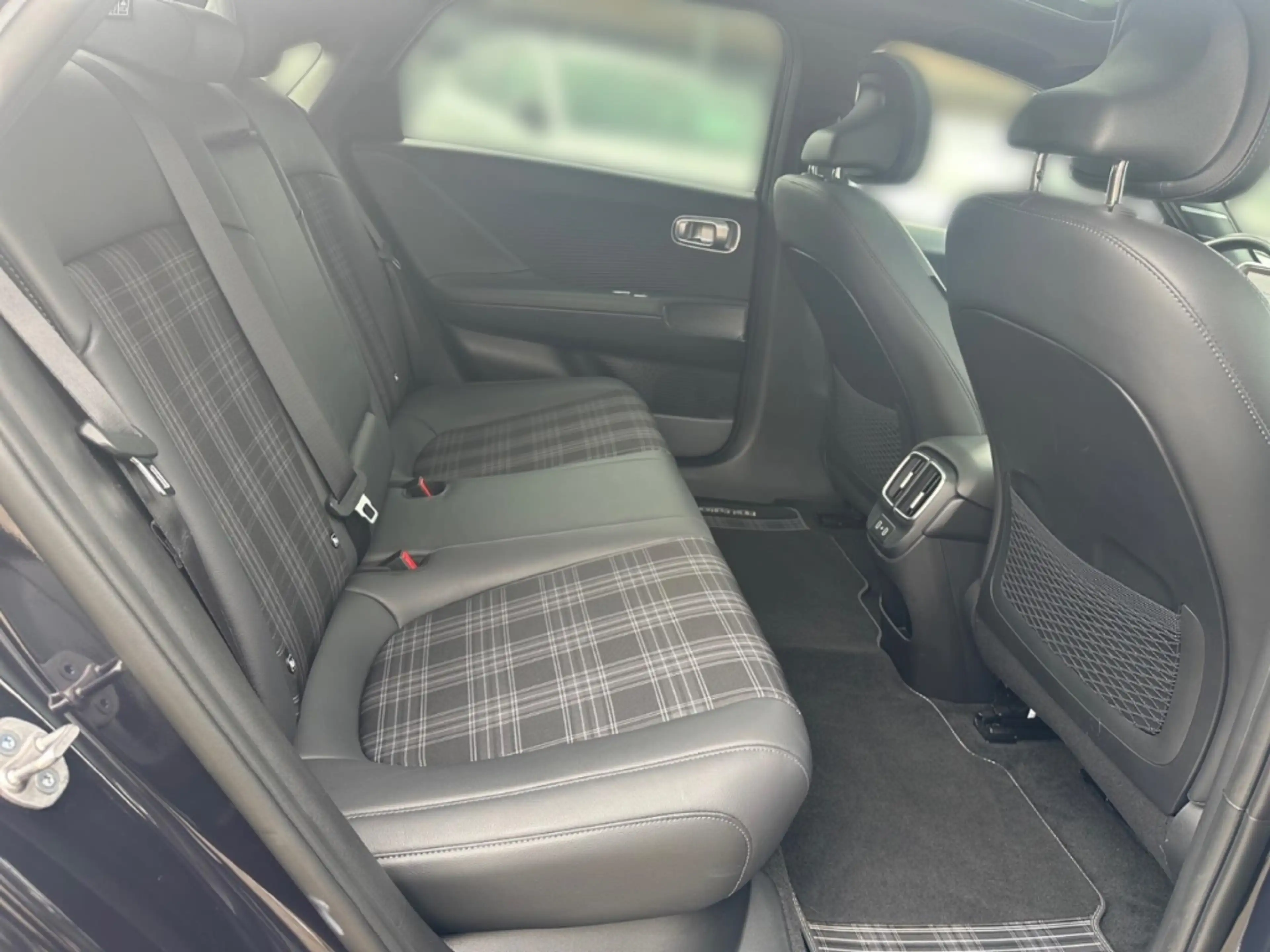 Hyundai IONIQ 6 First Edition Elektro 4WD 77 HUD StandHZG Navi Dig — photo 13