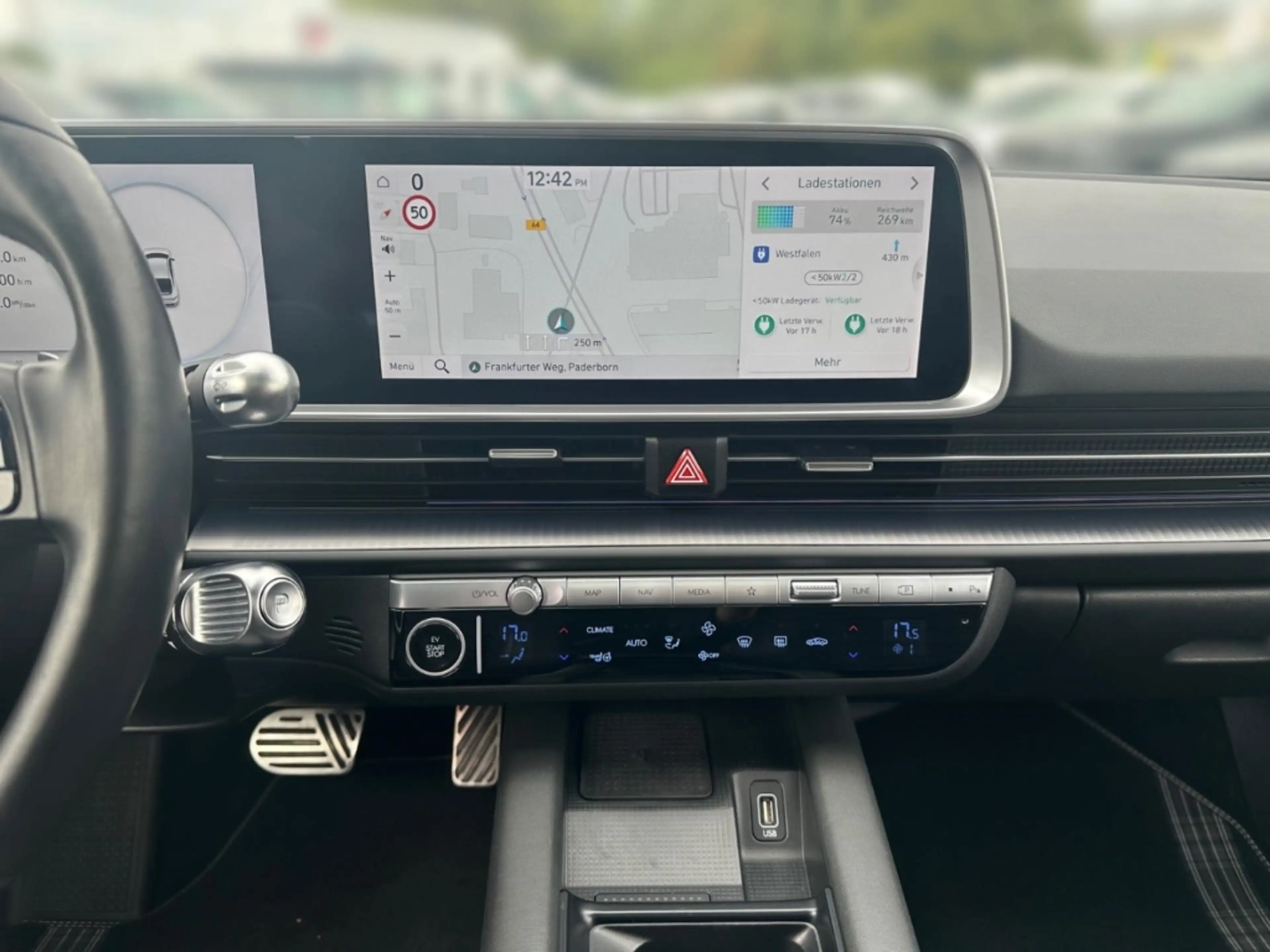 Hyundai IONIQ 6 First Edition Elektro 4WD 77 HUD StandHZG Navi Dig — photo 9