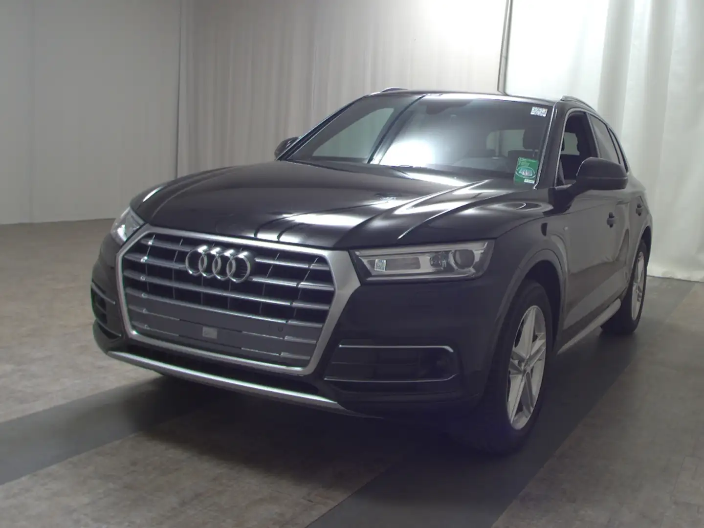 Audi Q5 35 TDI S-Line T-Leder Navi AHK ACC Xenon Noir - 2