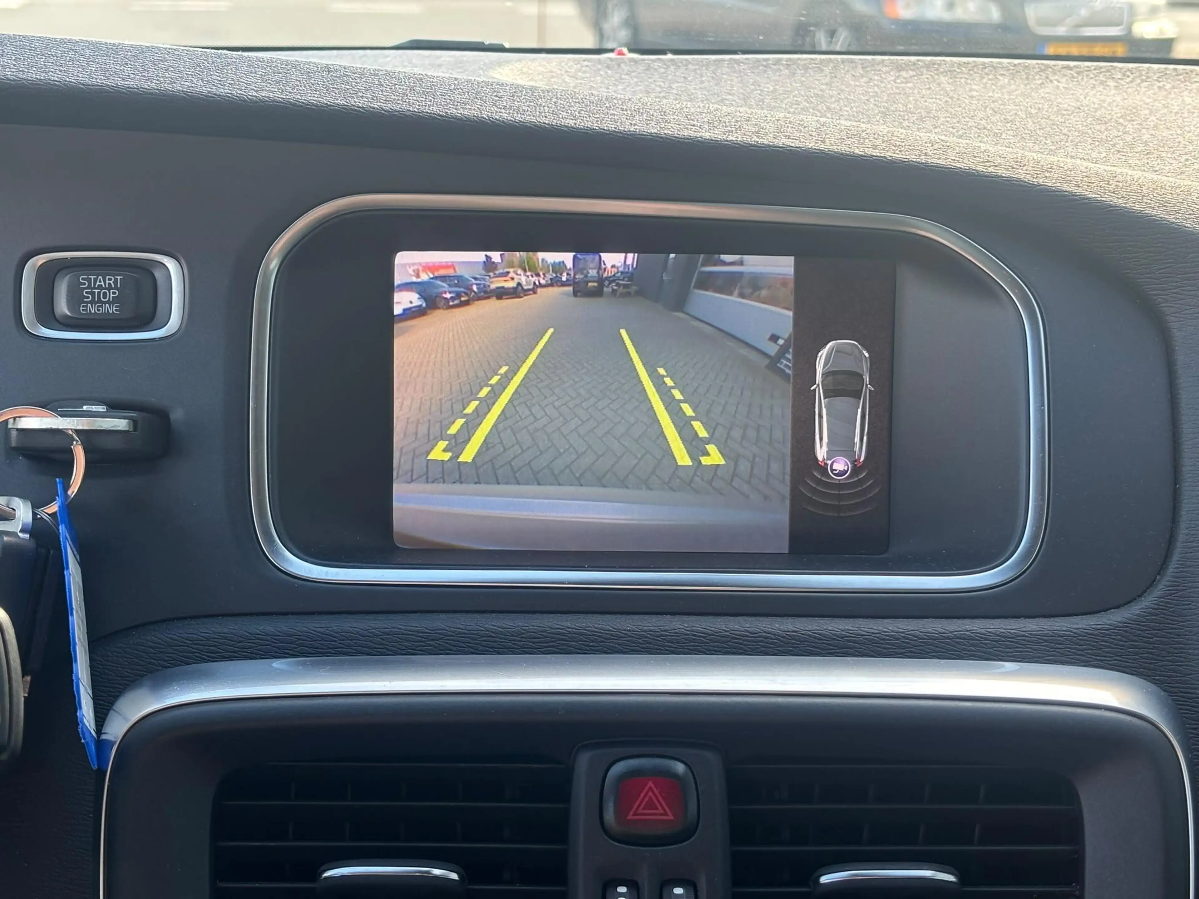 Volvo V40 Cross Country 1.5 T3 Nordic+ | Panoramadak | Achteruitrijcamera — photo 12