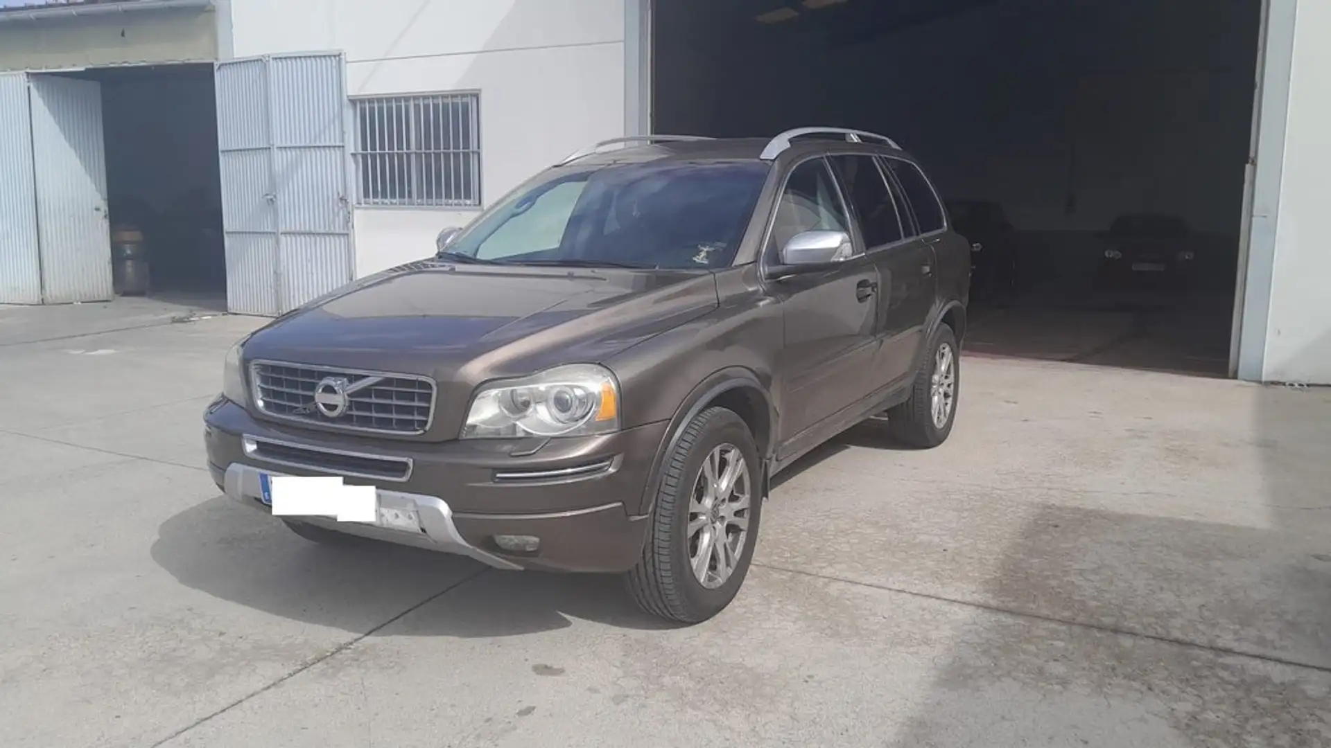 Volvo XC90 D5 Summum 7pl. AWD Aut. 200 Beige - 1