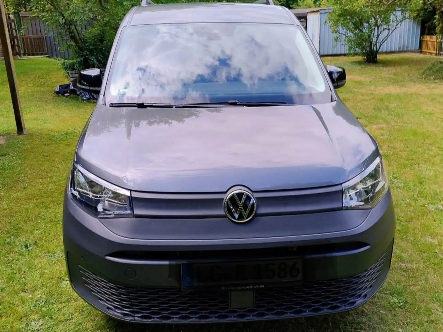 Volkswagen Caddy Caddy TSI BMT 1.5 TSI BMT California Grijs - 1