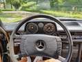 Mercedes-Benz W 114/115 Strich-Acht 240 D Noir - thumbnail 28