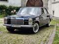Mercedes-Benz W 114/115 Strich-Acht 240 D Noir - thumbnail 4