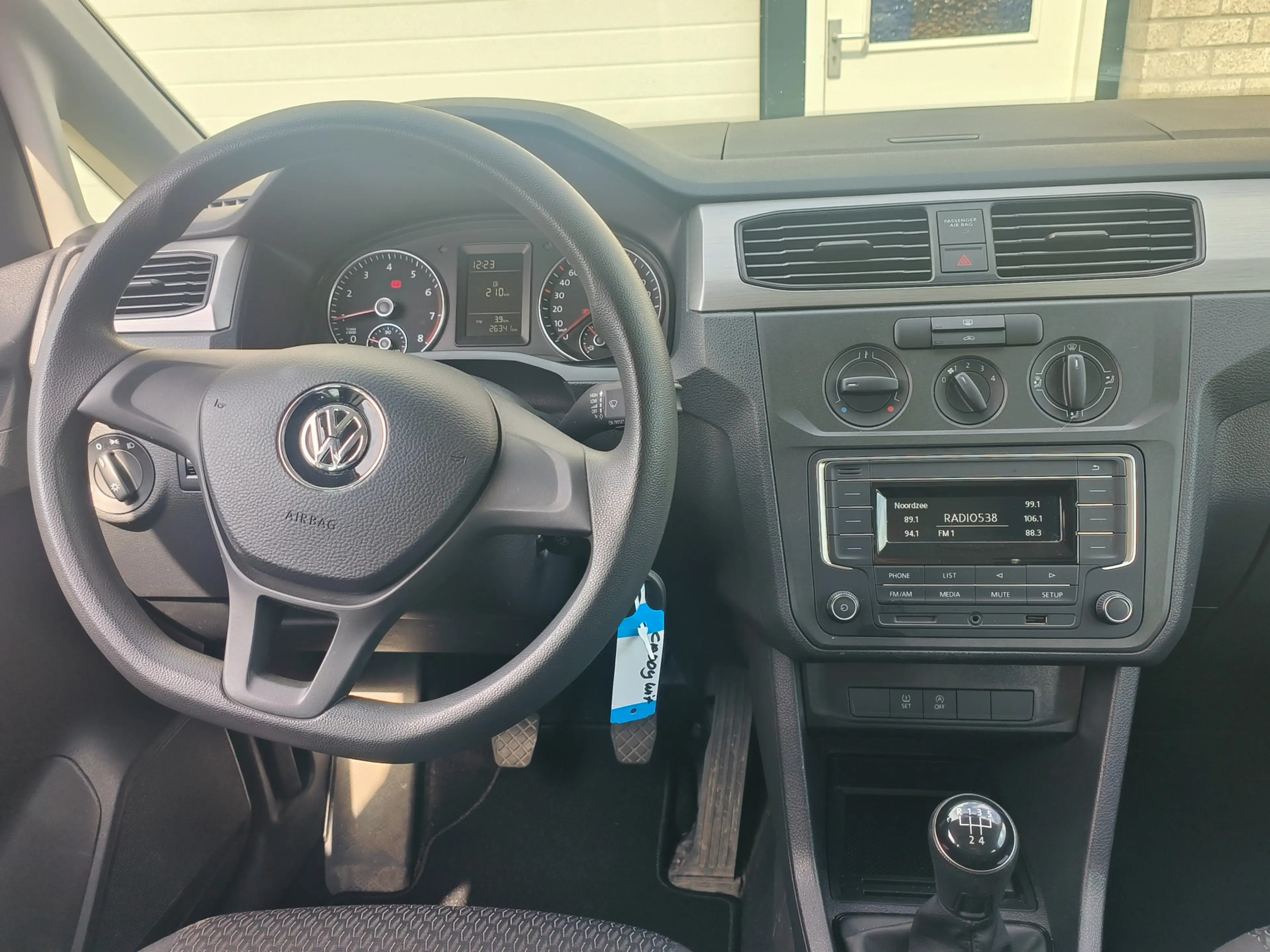 Volkswagen Caddy 1.0 Tsi Basic 102 PK 7 persoons Rijklaar + 12 maan — photo 20