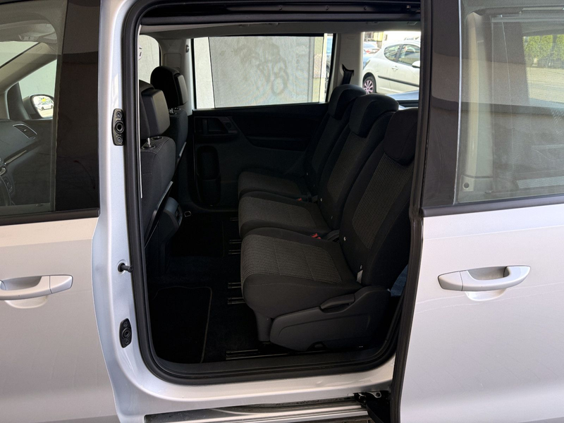 SEAT Alhambra 2.0 TDI Style Aut. CarPlay Kamera — photo 12