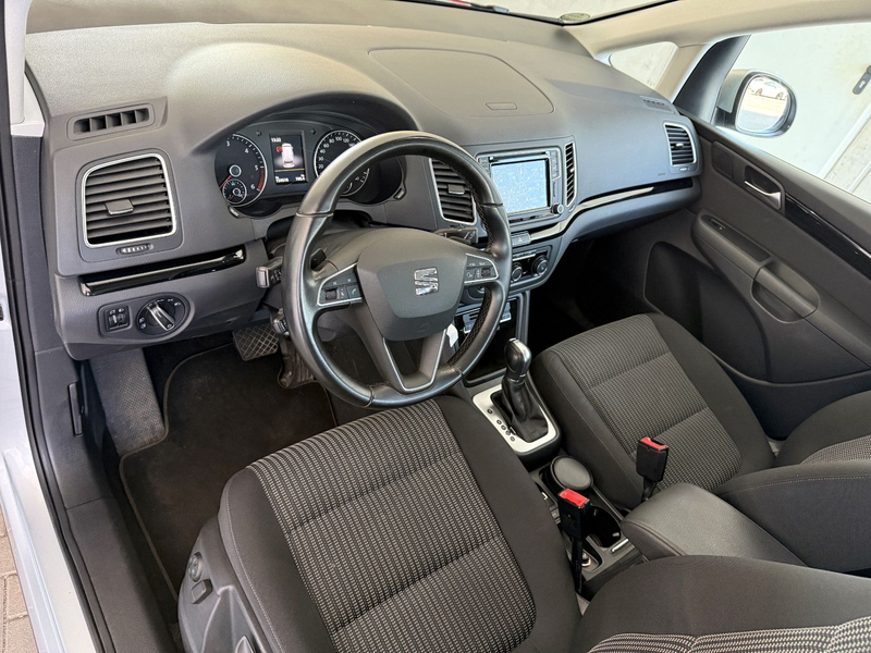 SEAT Alhambra 2.0 TDI Style Aut. CarPlay Kamera — photo 8