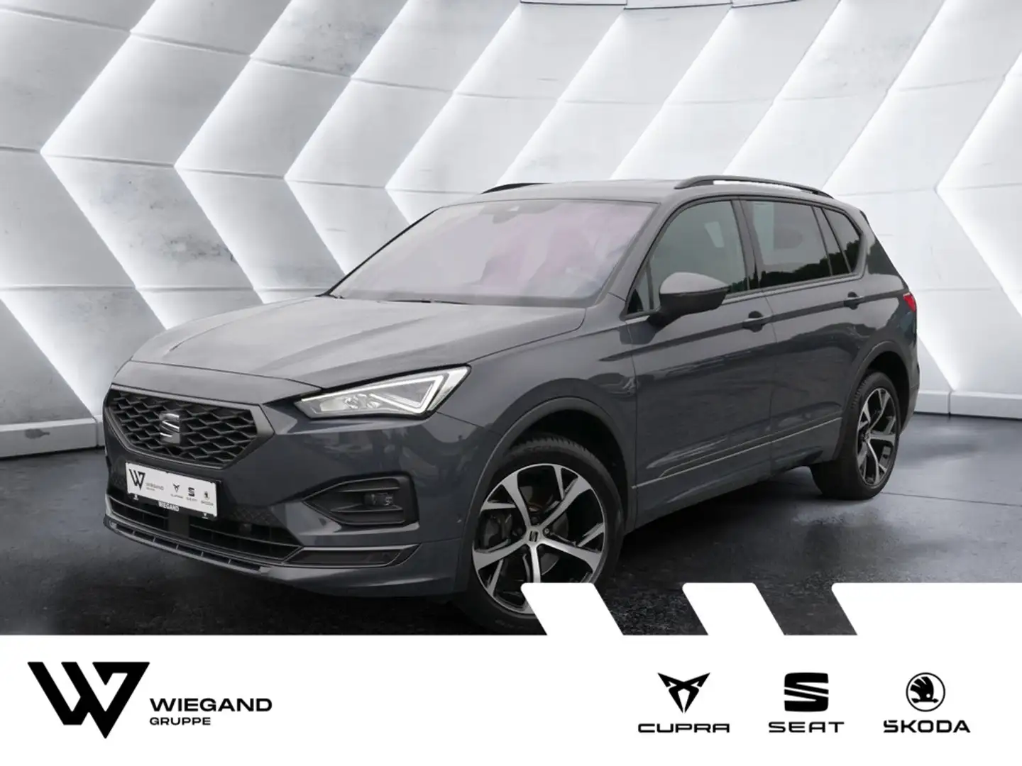 SEAT Tarraco 2.0 TSI FR 4Drive SHZ MEMORY NAVI LED Grau - 1