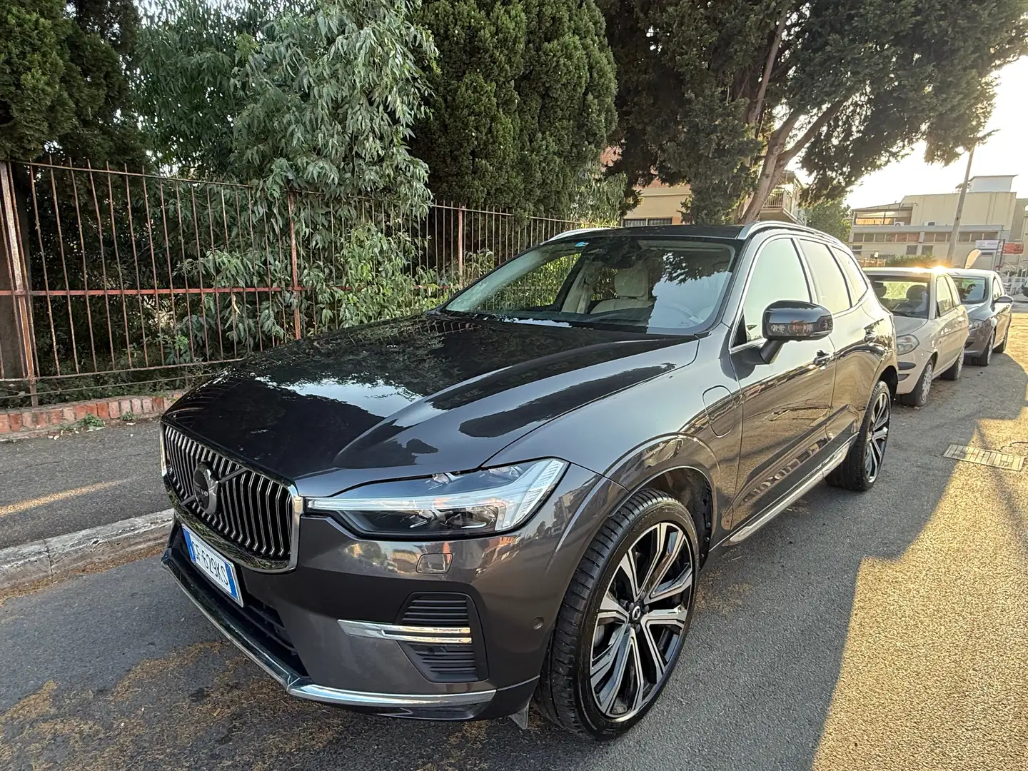 Volvo XC60 XC60 II 2022 t6 recharge phev Inscription awd auto Grigio - 1