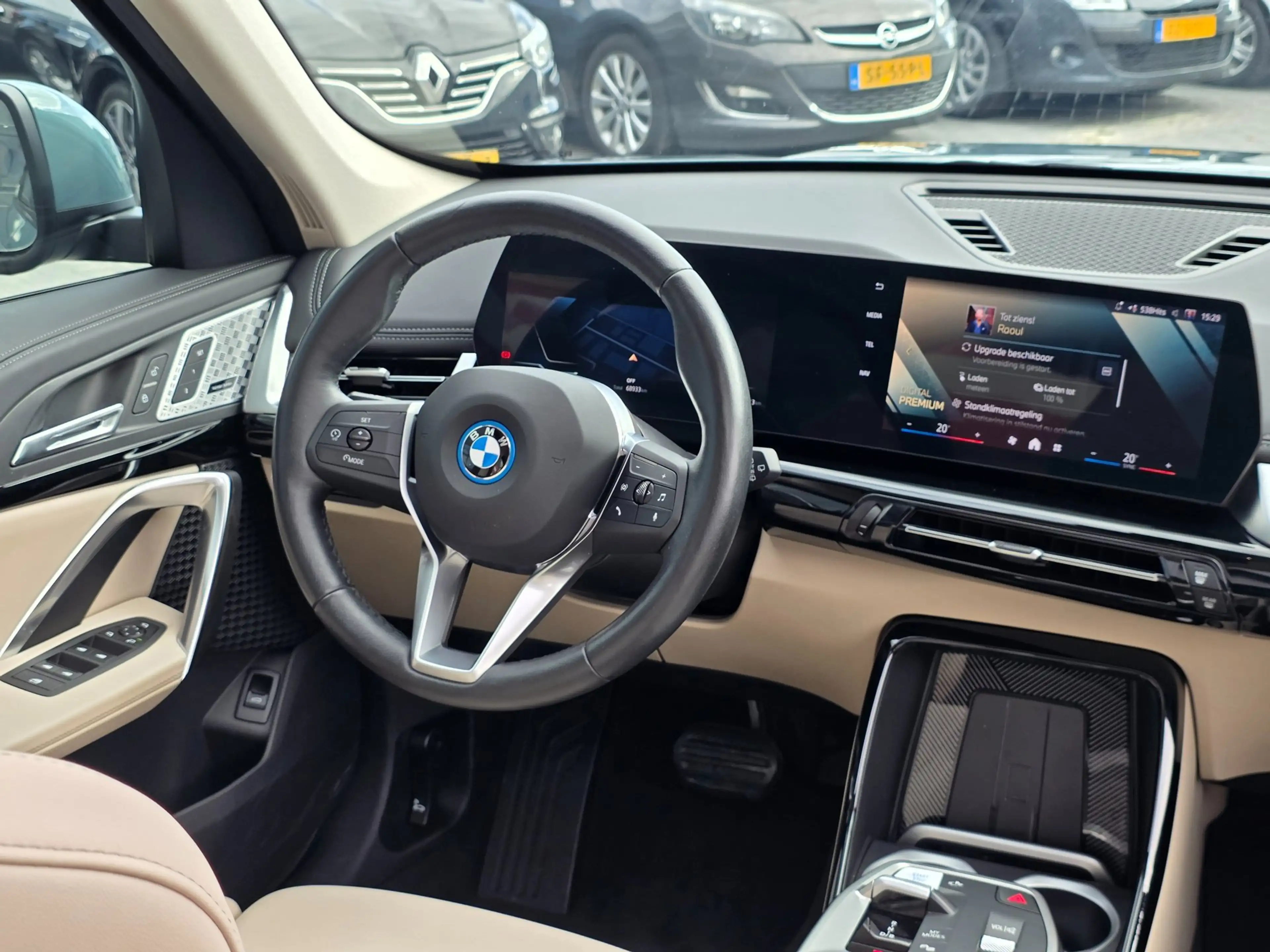 BMW iX1 EDrive20 67 kWh | NAP | 100% SOH | PANO | LEDER | — photo 8