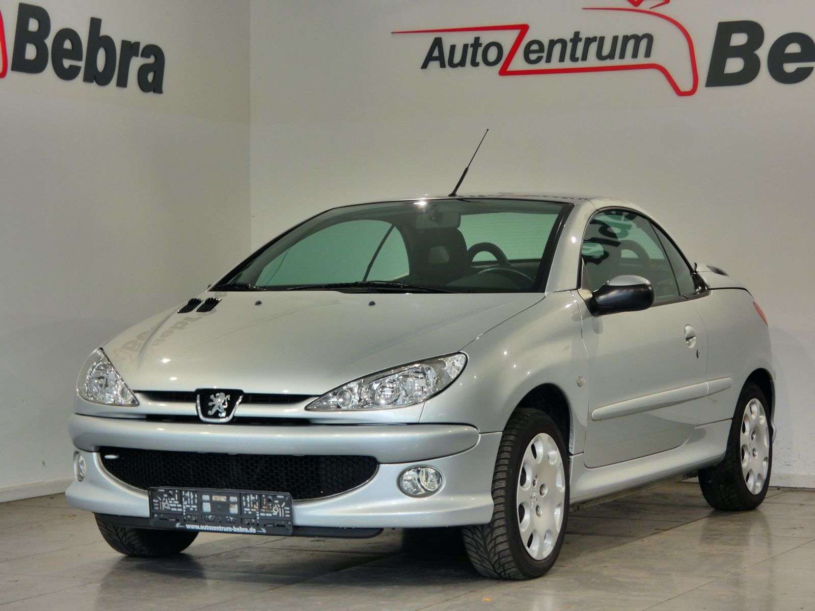 Second hand Peugeot 206 1.6