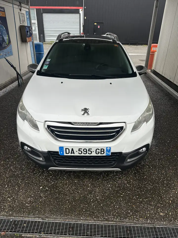 Peugeot 2008 1.6 VTi 120ch BVM5 Allure