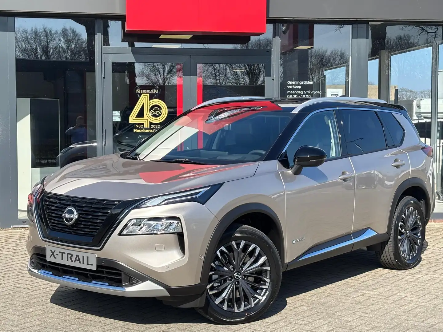 Nissan X-Trail e-4ORCE Tekna Plus | 4WD | 7 ZITPLAATSEN | SCHUIFD Plateado - 2