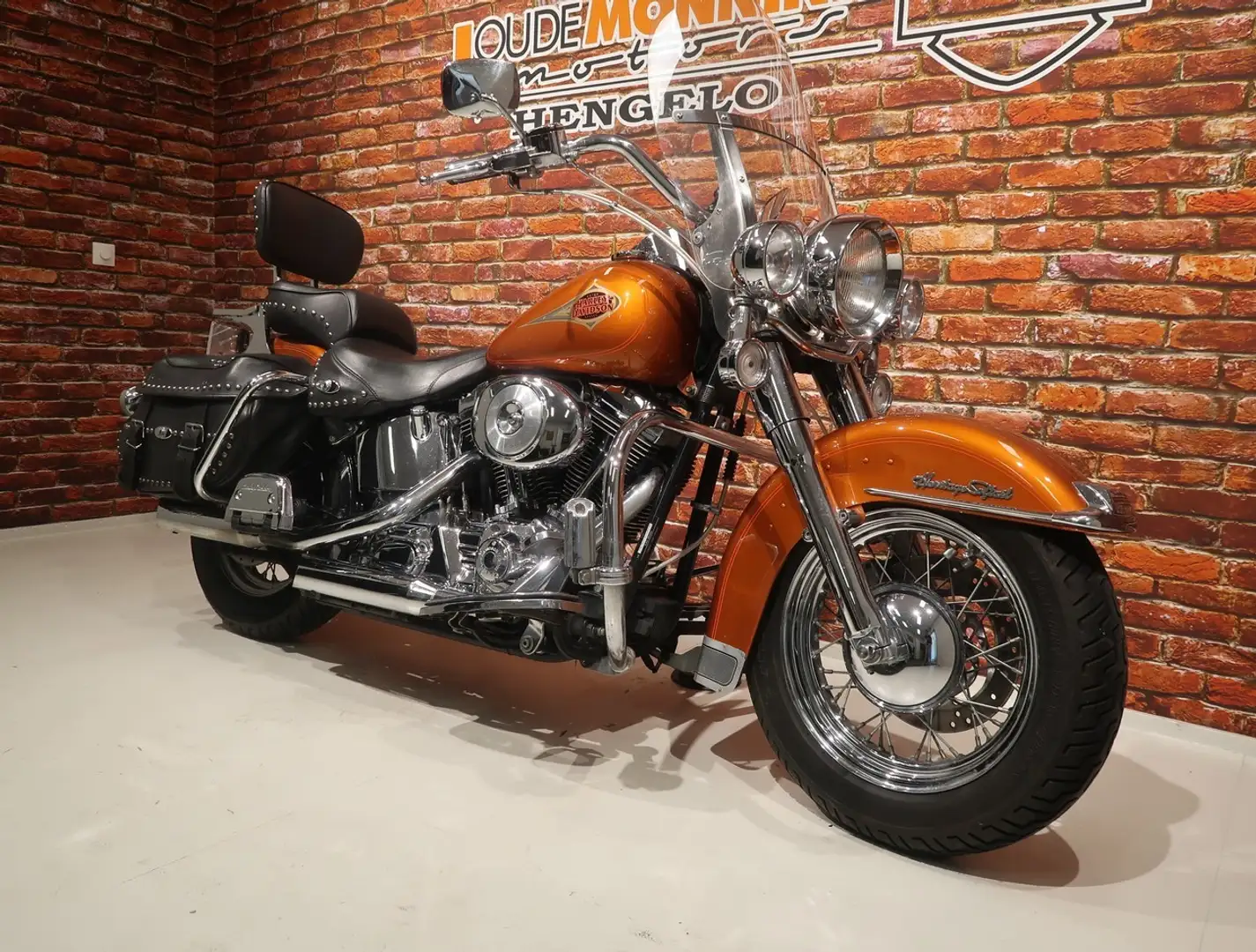 Harley-Davidson Heritage FLSTC Classic 1450 Oranj - 2