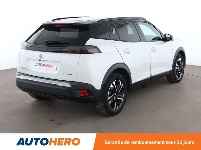 Peugeot 2008 view 6