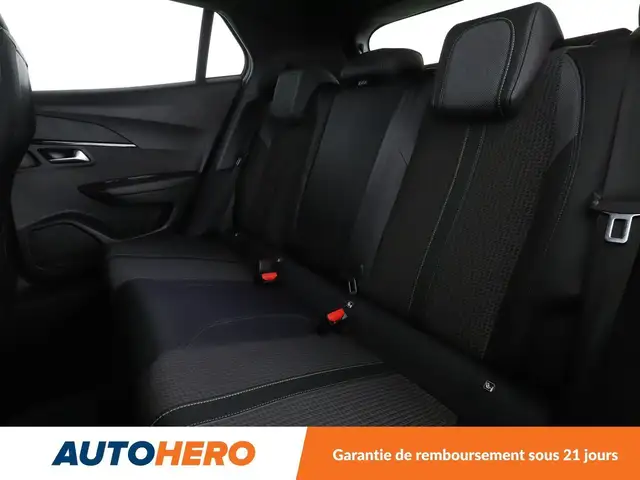 Peugeot 2008 view 14