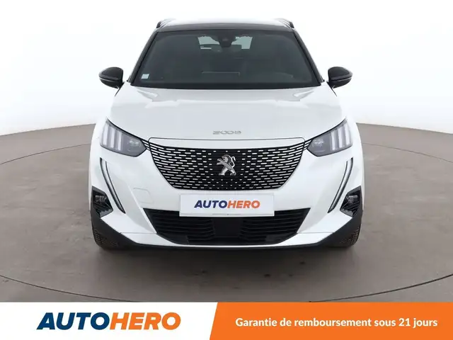 Peugeot 2008 view 9