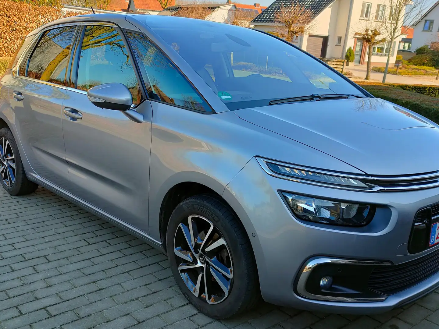Citroen Grand C4 SpaceTourer Grand+C4+Spacetourer+PureTech+130+Stop Grijs - 2