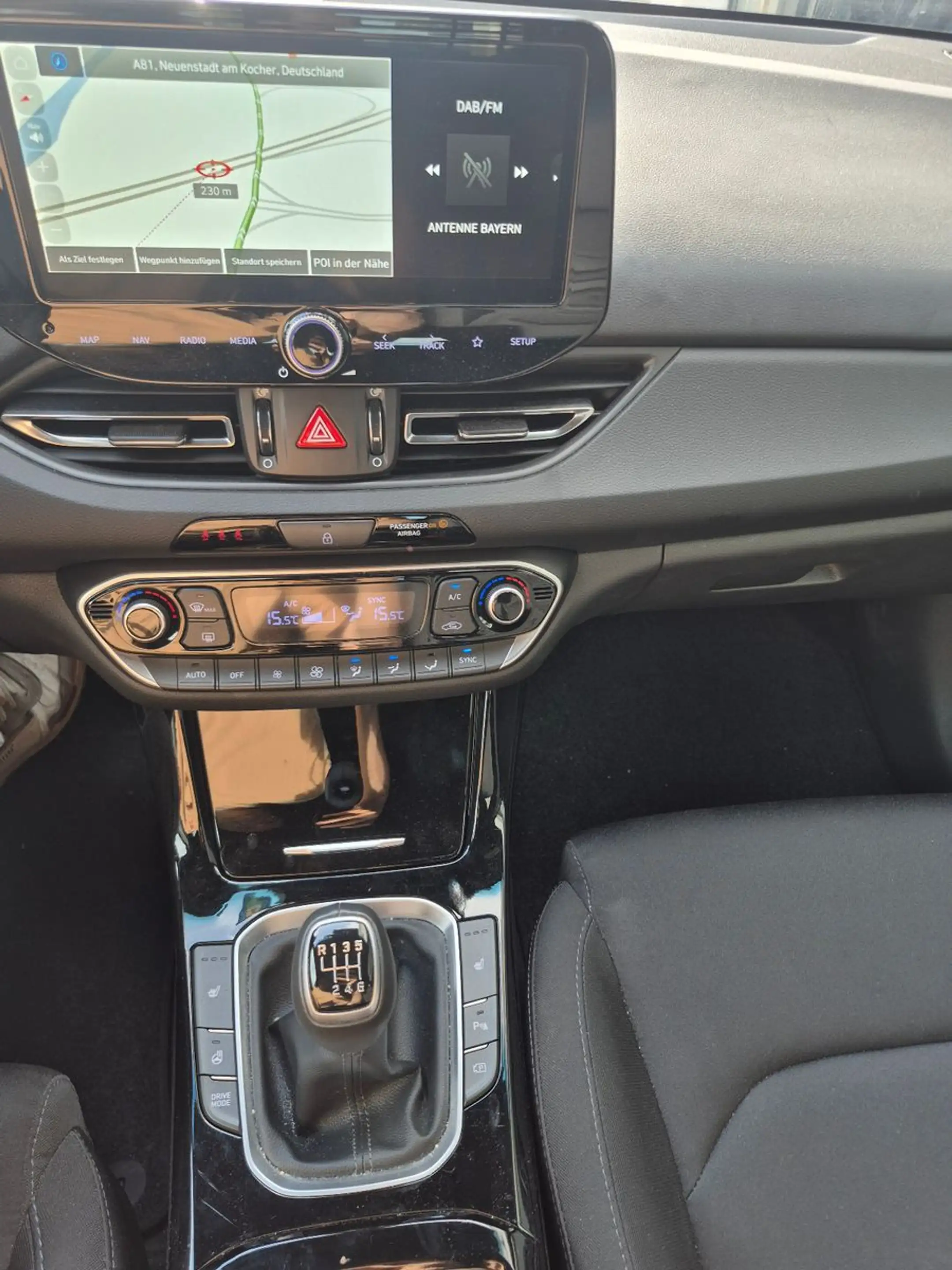 Hyundai i30 Advantage Mild-Hybrid — photo 17