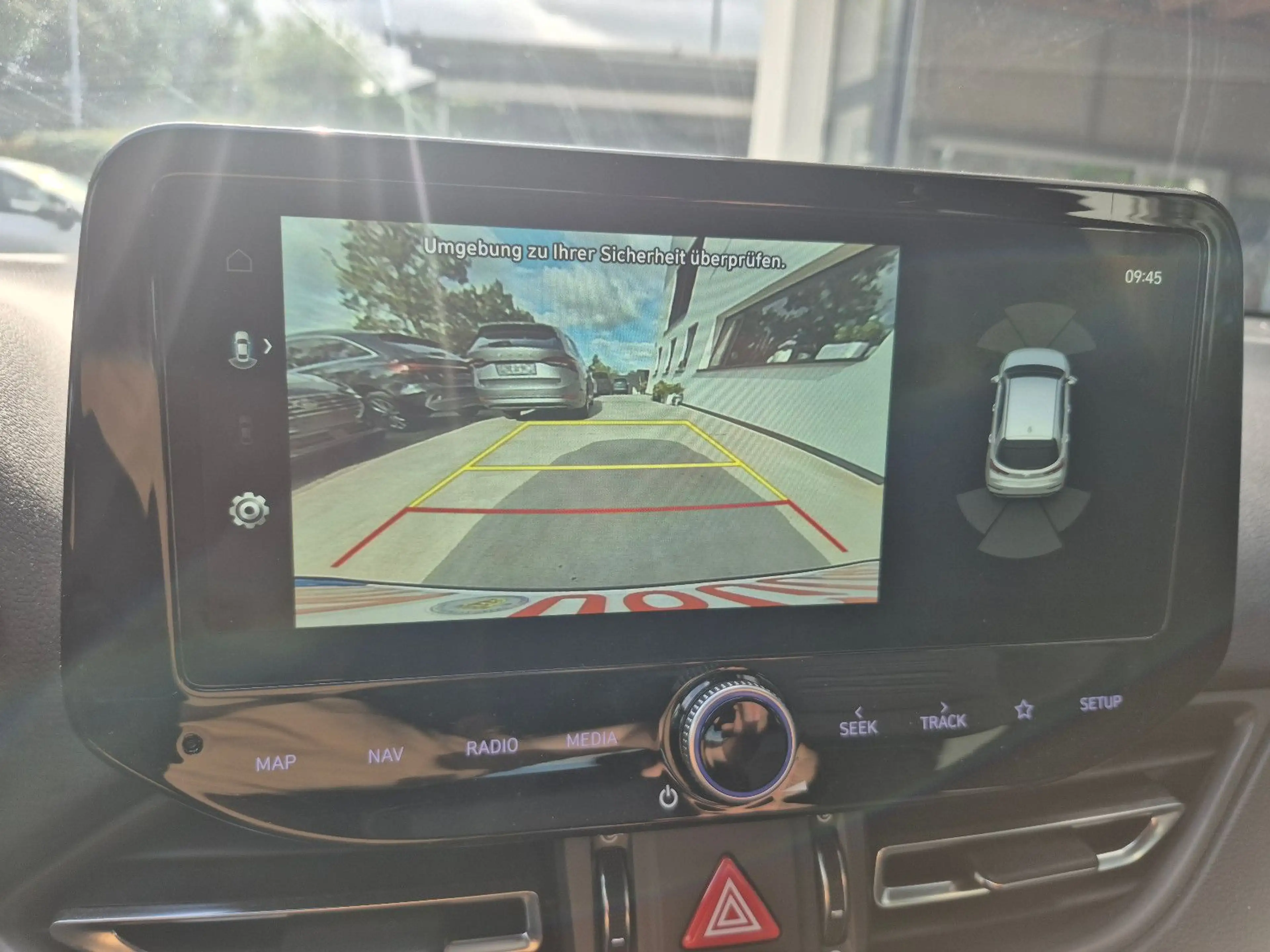 Hyundai i30 Advantage Mild-Hybrid — photo 18