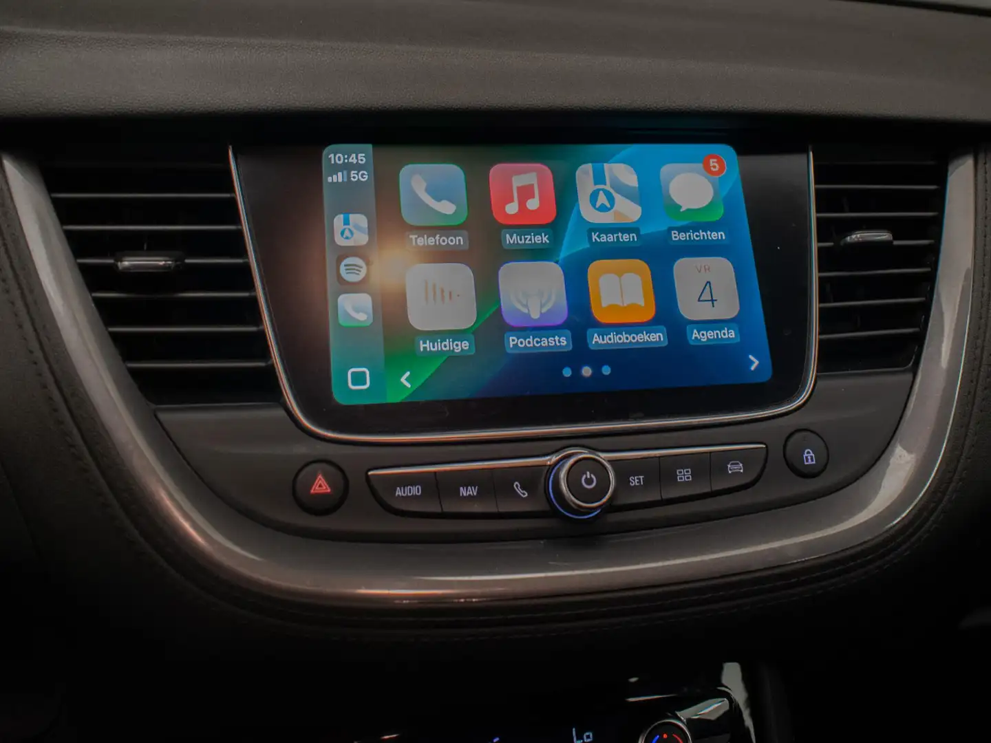 Opel Grandland X 1.2 Turbo Innovation Sport (APPLE CARPLAY,NAVI,LED Black - 2