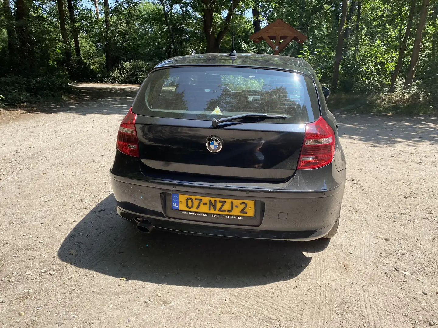 BMW 116 EffDyn.BnsL.UEd Zwart - 2