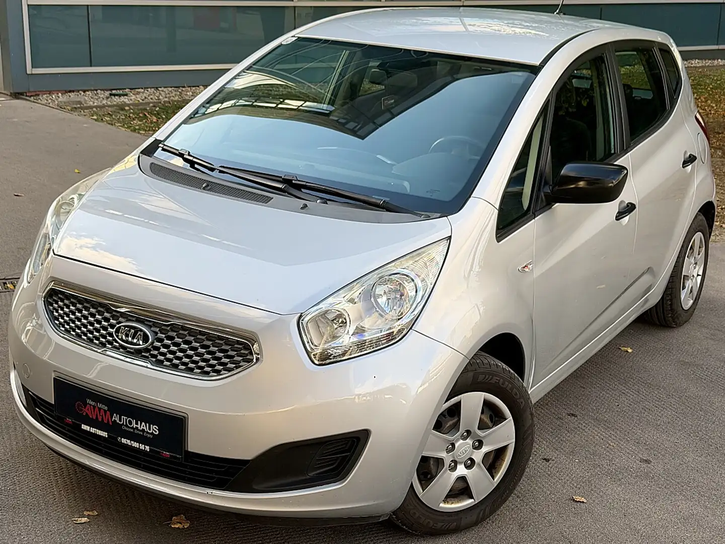 Kia Venga 1,4 CVVT Cool ISG | Serviceheft | Klima | USB Grau - 1