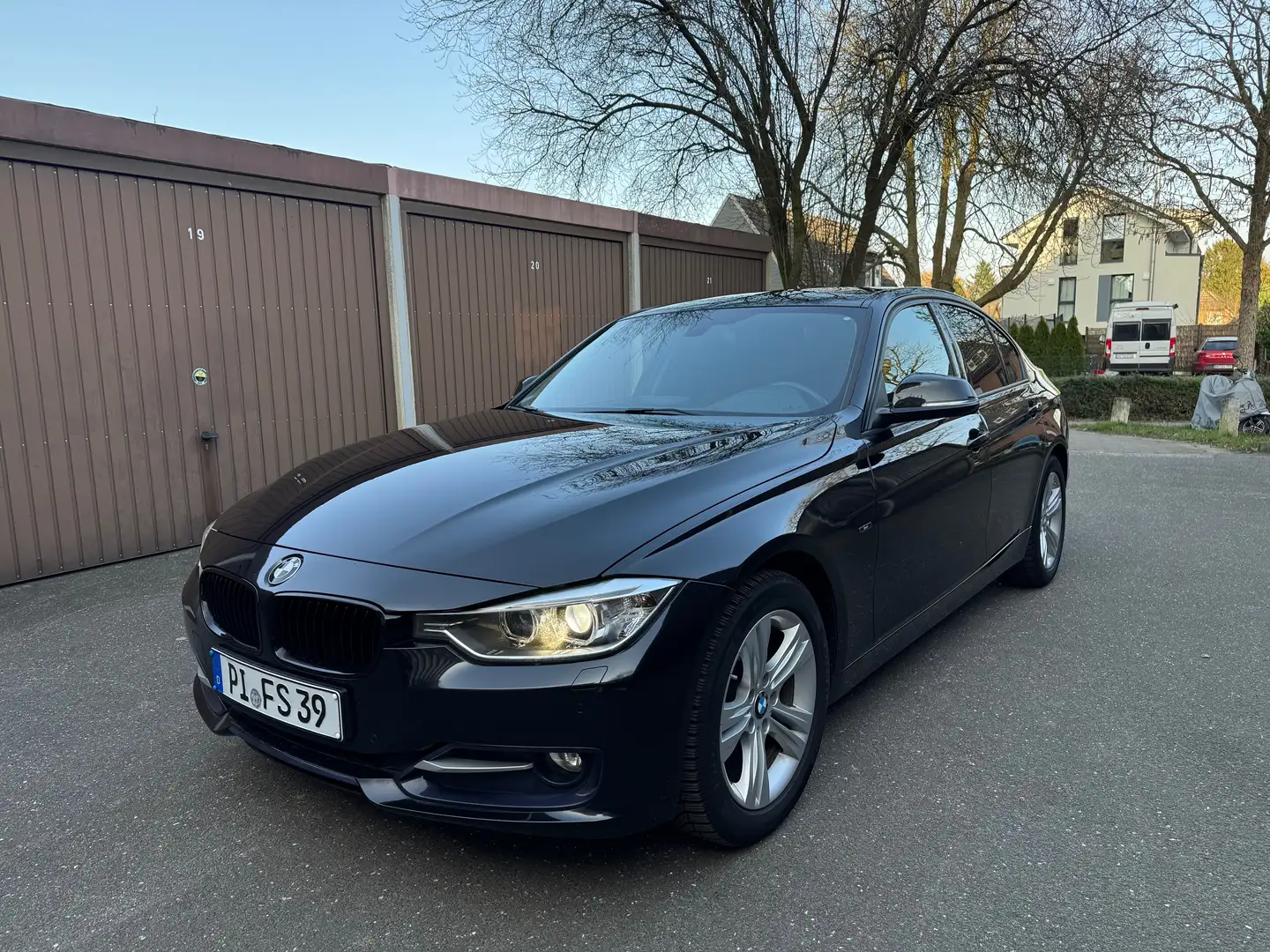 BMW 320 3er Diesel 320d Sport Line Siyah - 2